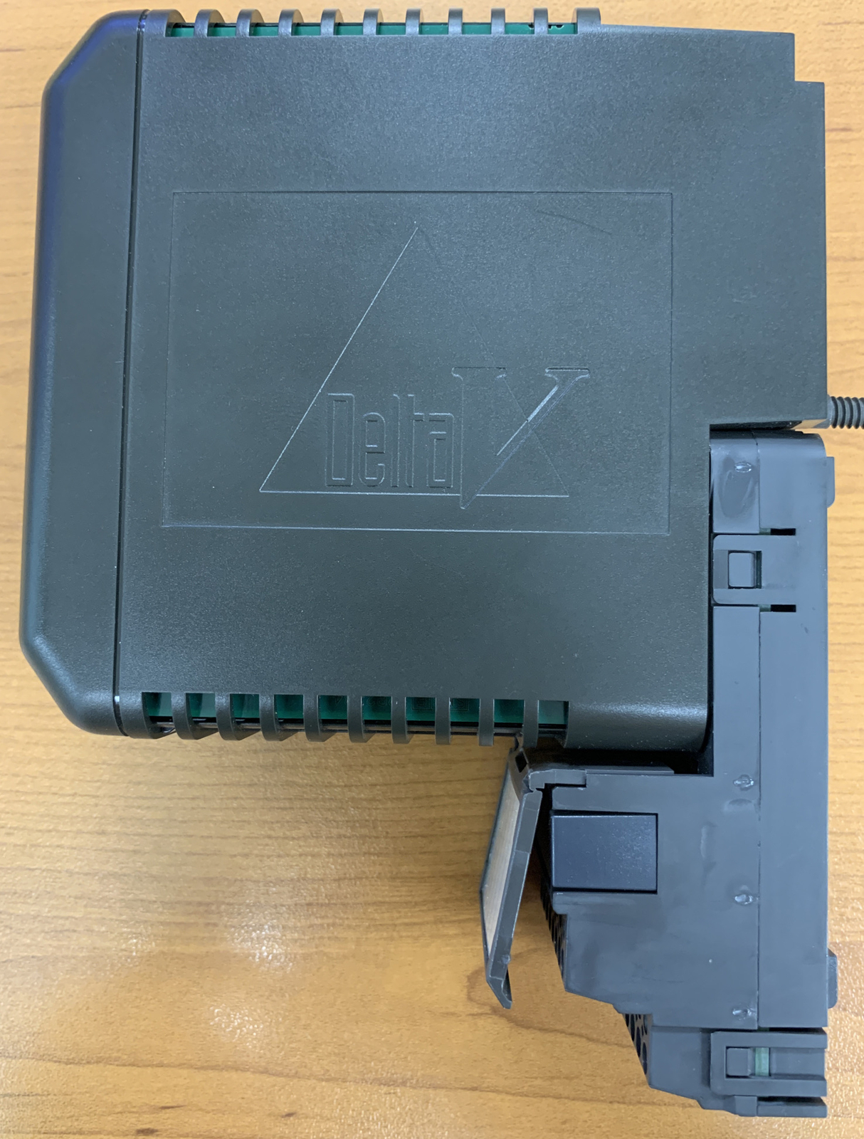 Emerson KJ3221X1-BA1 Analog Out Hart Series 2 Delta V with I/O Terminal Block