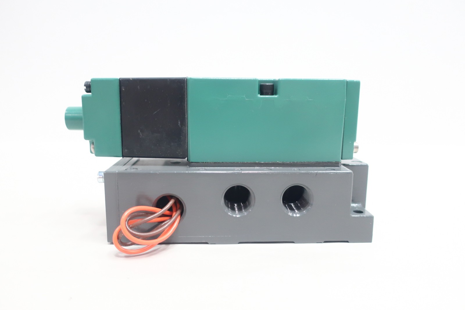 Numatics 554SA43AK000030 Pneumatic Solenoid Valve 150psi 120v-ac 1/2in Npt