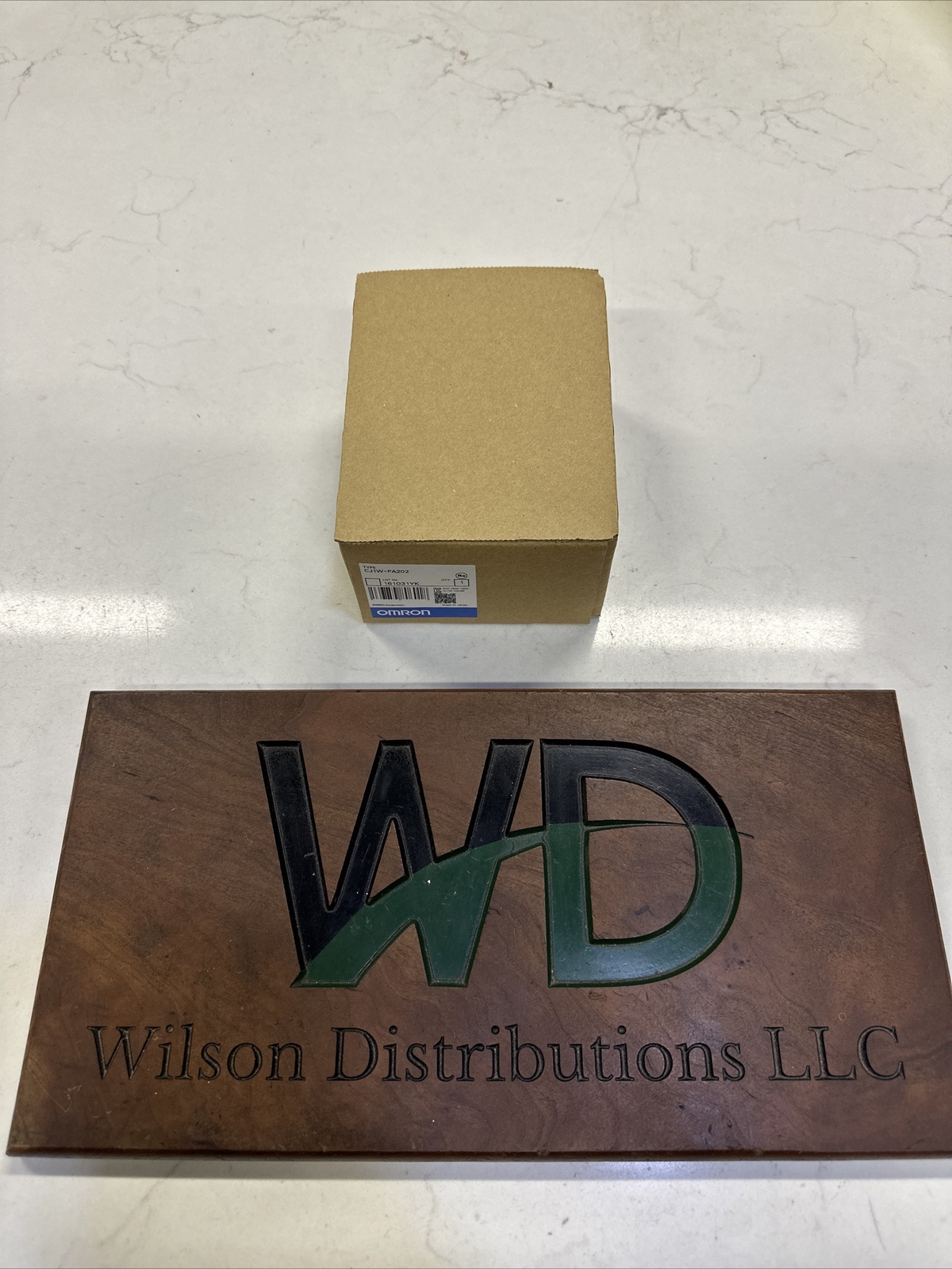 New OMRON CJ1W-PA202 CJ1WPA202 Rack Mount Power Supply Unit in box SEALED