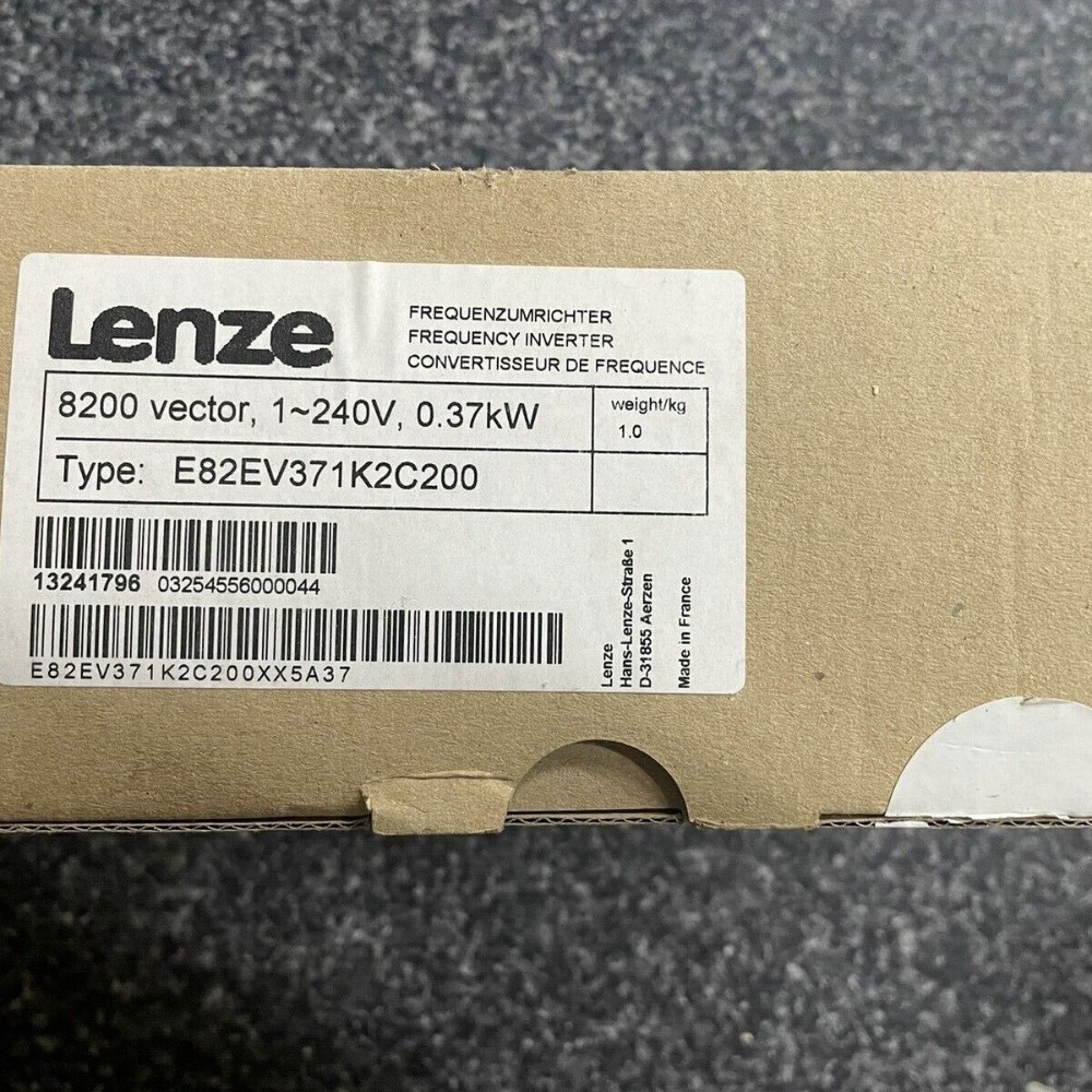 1PCS New for LENZE E82EV371K2C200/E82EV371_2C200 Frequency Converter