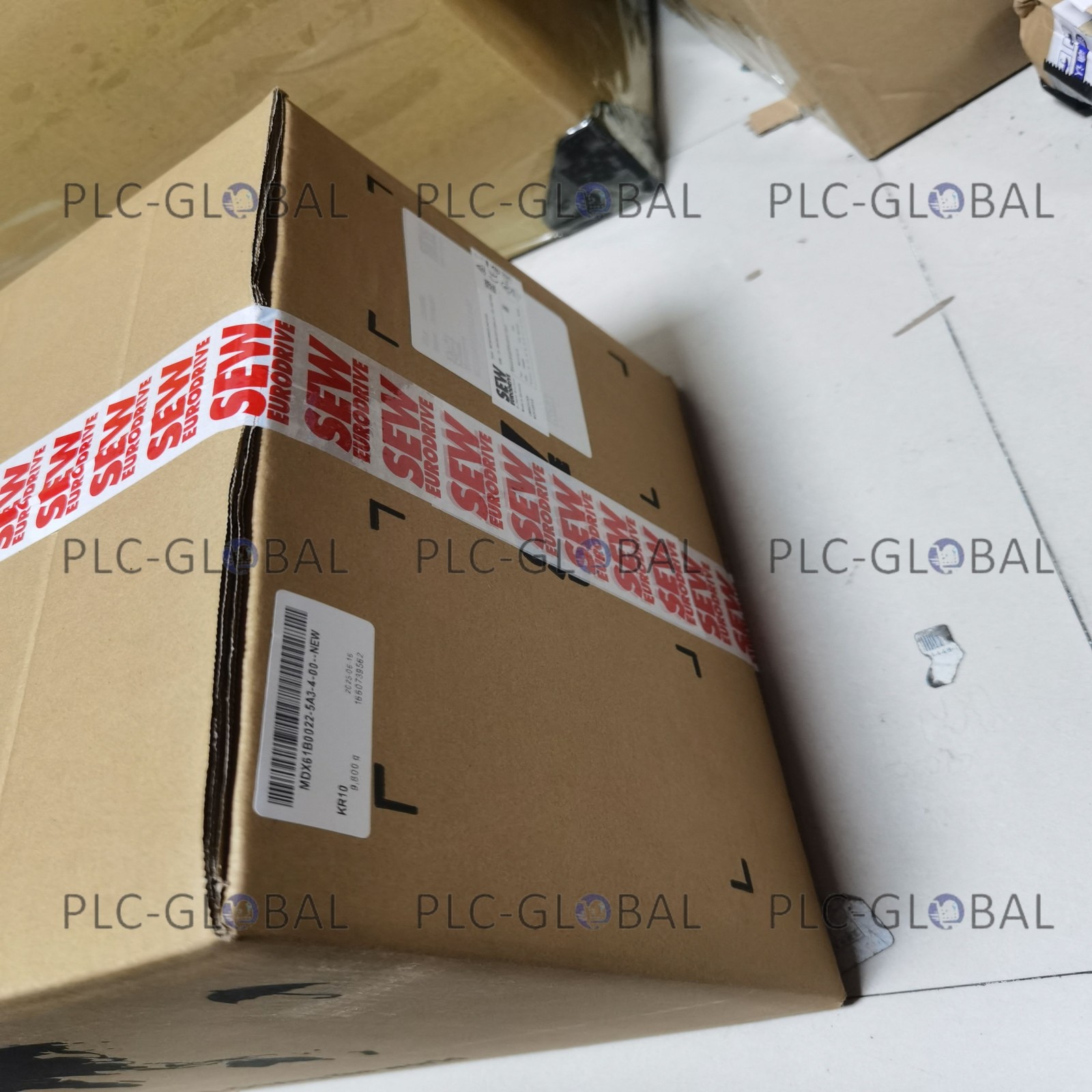 1PC New SEW MDX61B0022-5A3-4-00 Expedited Fast Shipping
