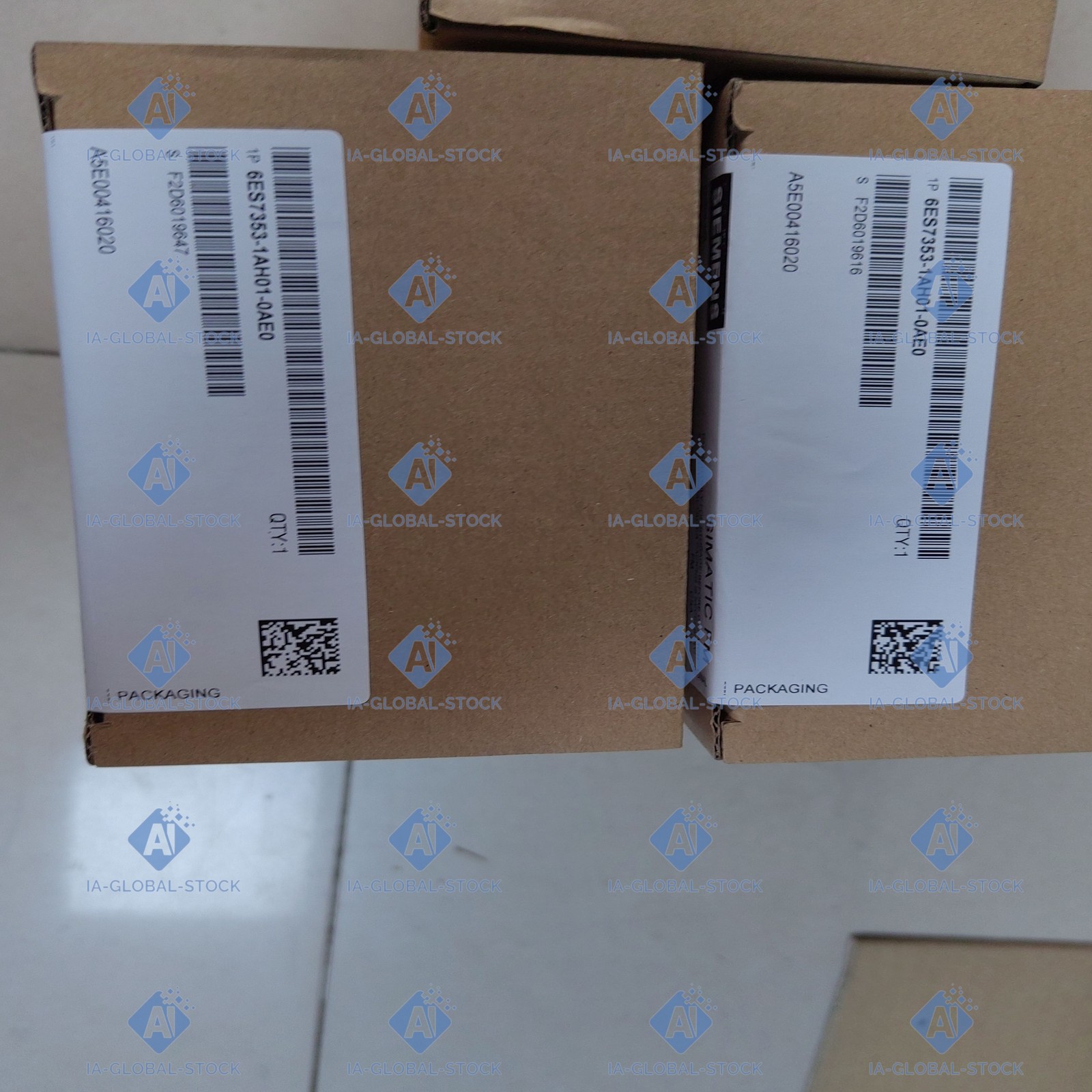 One NEW Siemens 6ES7353-1AH01-0AE0 in Good condition