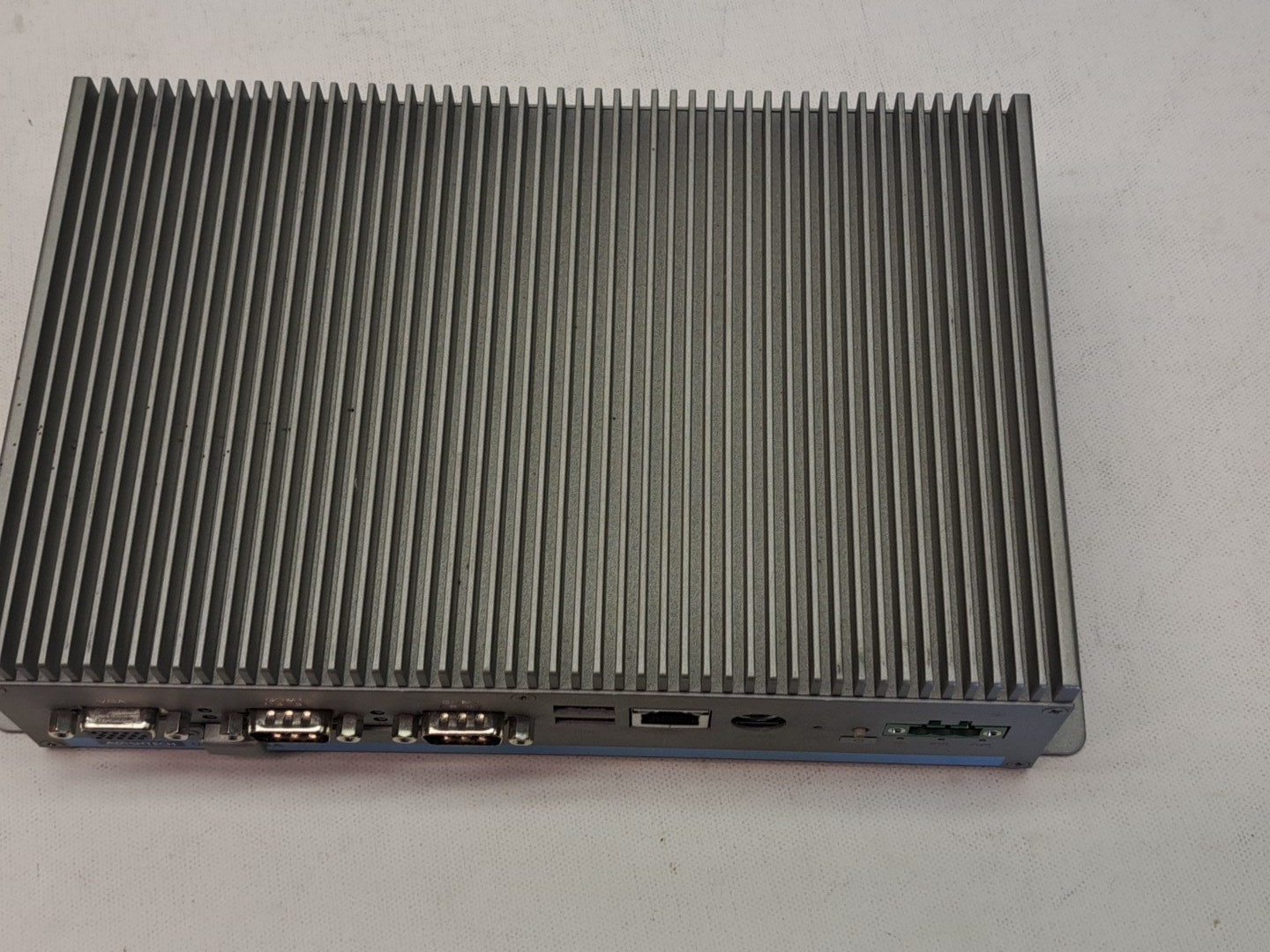 Advantech UNO-2173A-A13E Embedded Automation Computer / Fanless Box PC USED