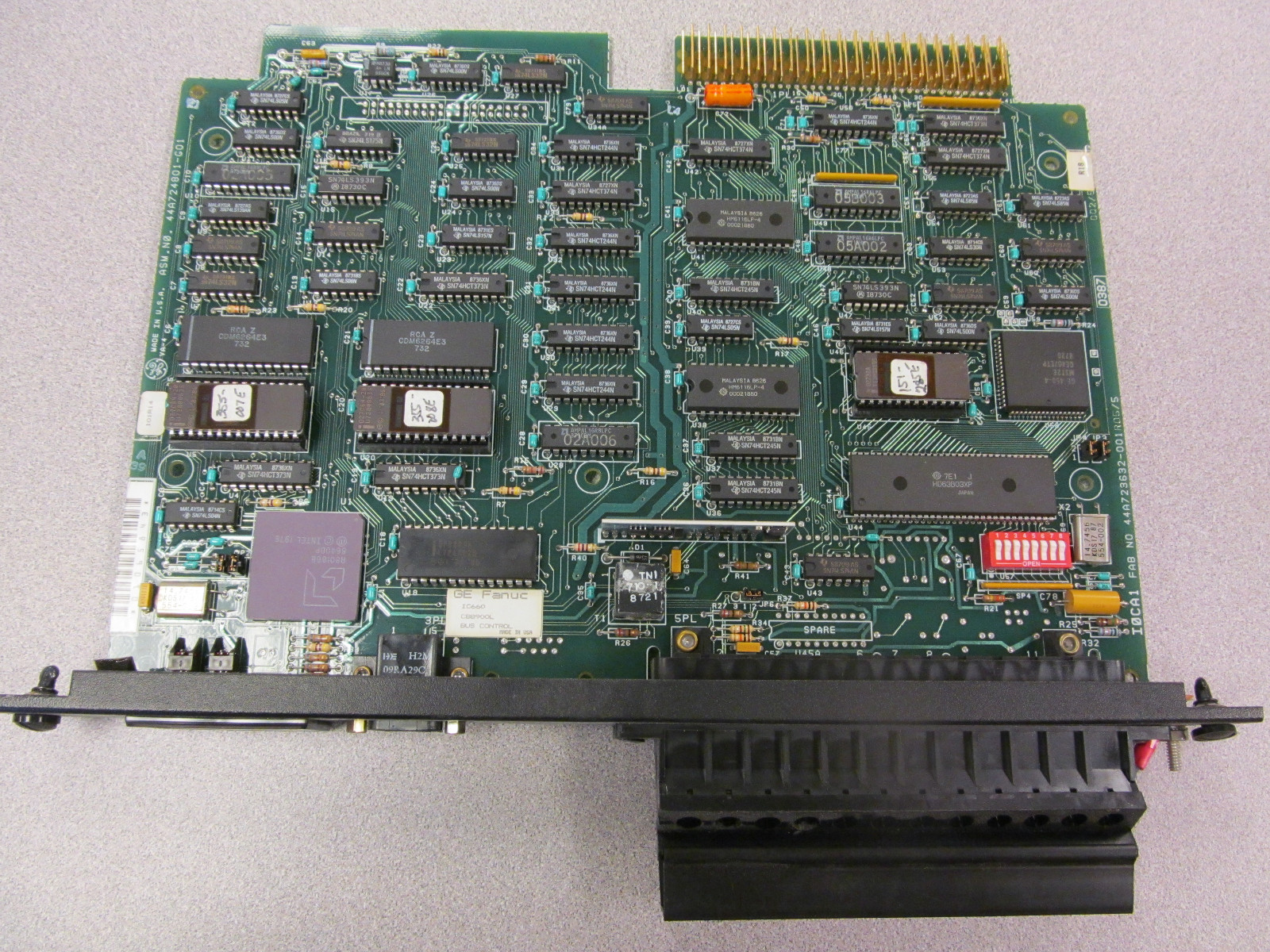 GE Fanuc Series Six IC660 CBB900L Bus Control Module