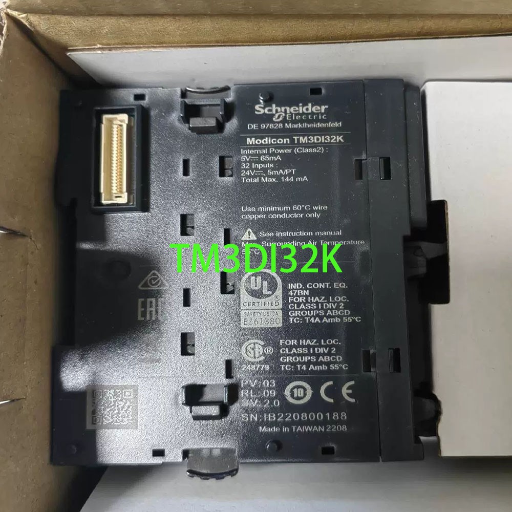 New Original Schneide Modicon TM3 series TM3DI32K Digital input expansion module