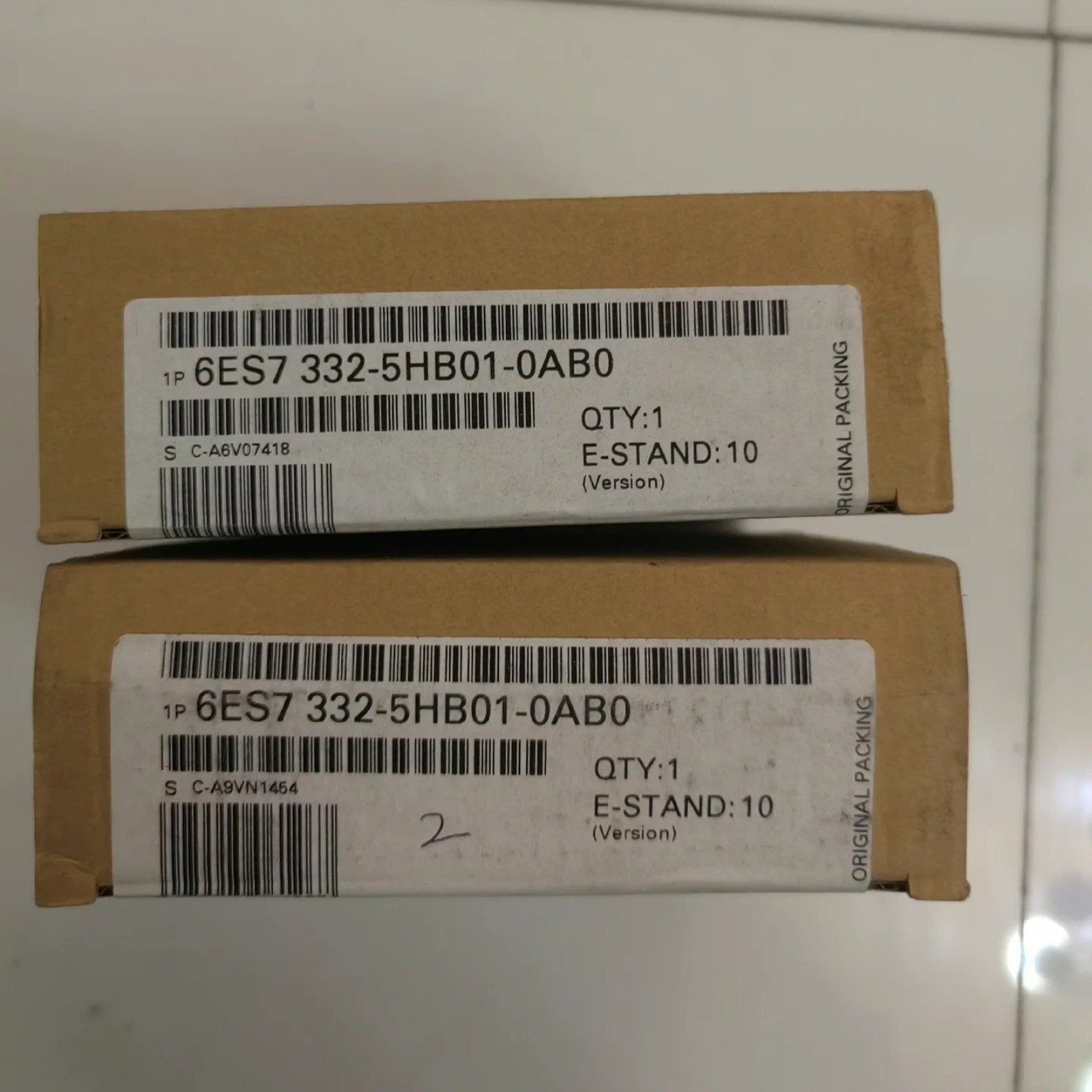 New Siemens 6ES7332-5HB01-0AB0 6ES73325HB010AB0 S7-300 Analog output SM 332