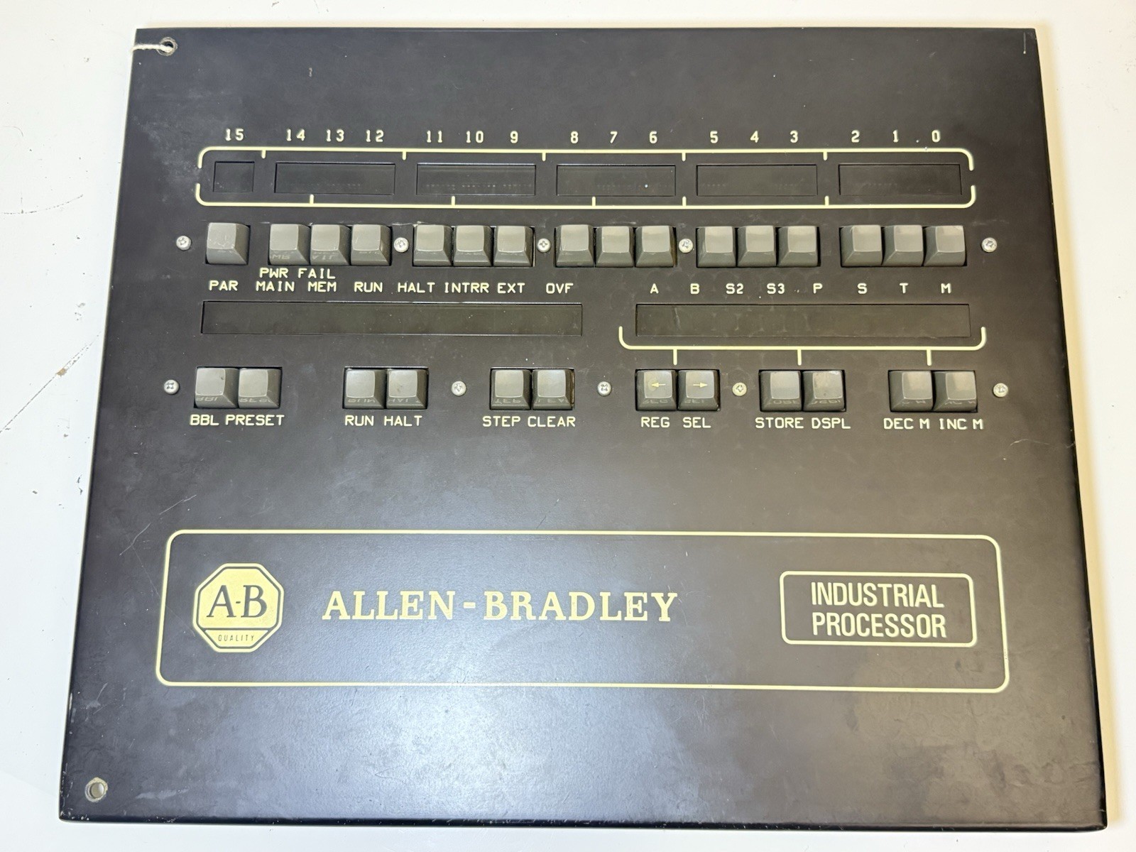 Allen Bradley Industrial Processor Control Panel 3264 (P/N: 634492-01)