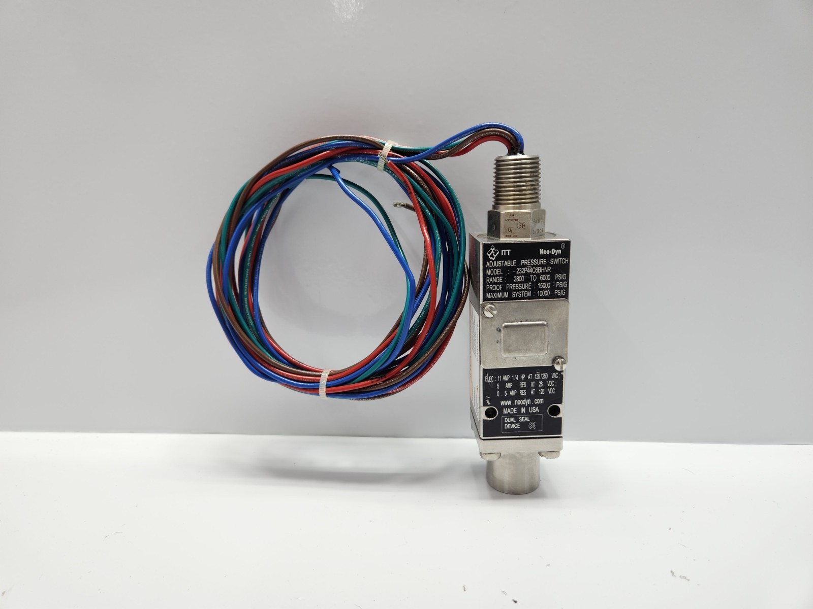 ITT NEO-DYN 232P44C6BHNR ADJUSTABLE PRESSURE SWITCH 15000 PSIG