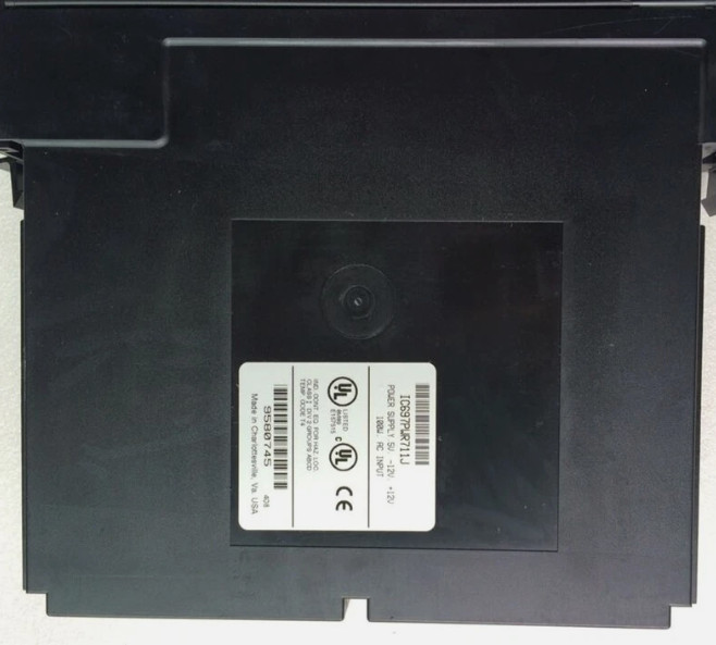 IC697PWR711J 1PCS New For GE Fanuc IC697PWR711J