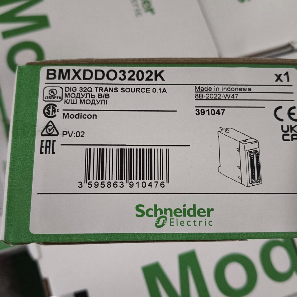 New Schneider BMXDDI3202K PLC Module New In Box