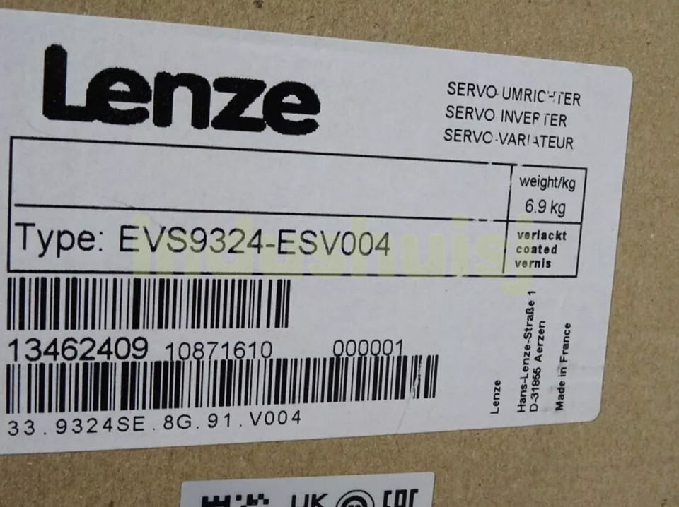 EVS9324-ESV004 NEW LENZE SERVO DRIVE EVS9324ESV004 With Safety Relay Terminals