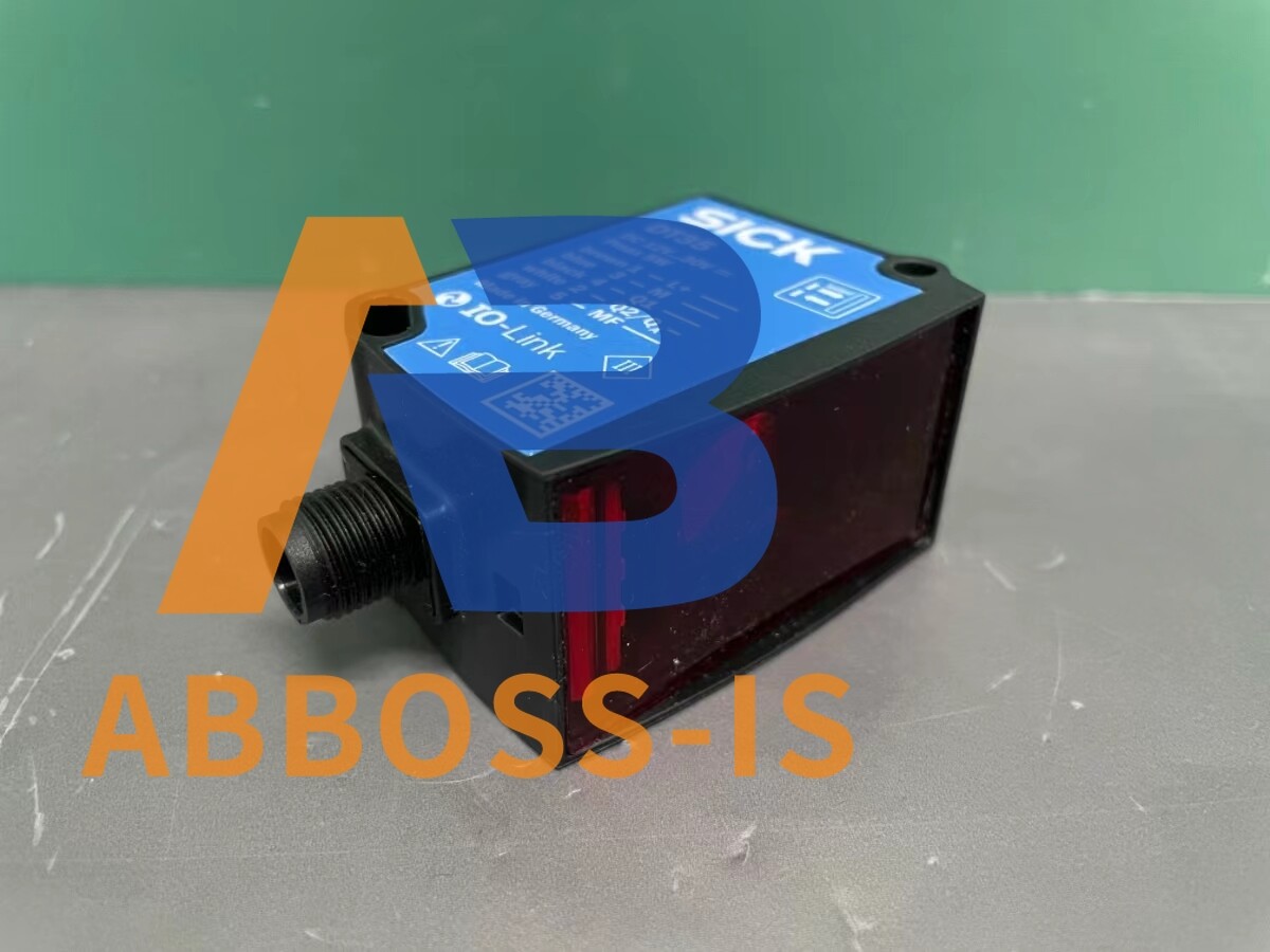 1PC NEW SICK DT35-B15251 sensor DT35B15251 UPS Fast Shipping