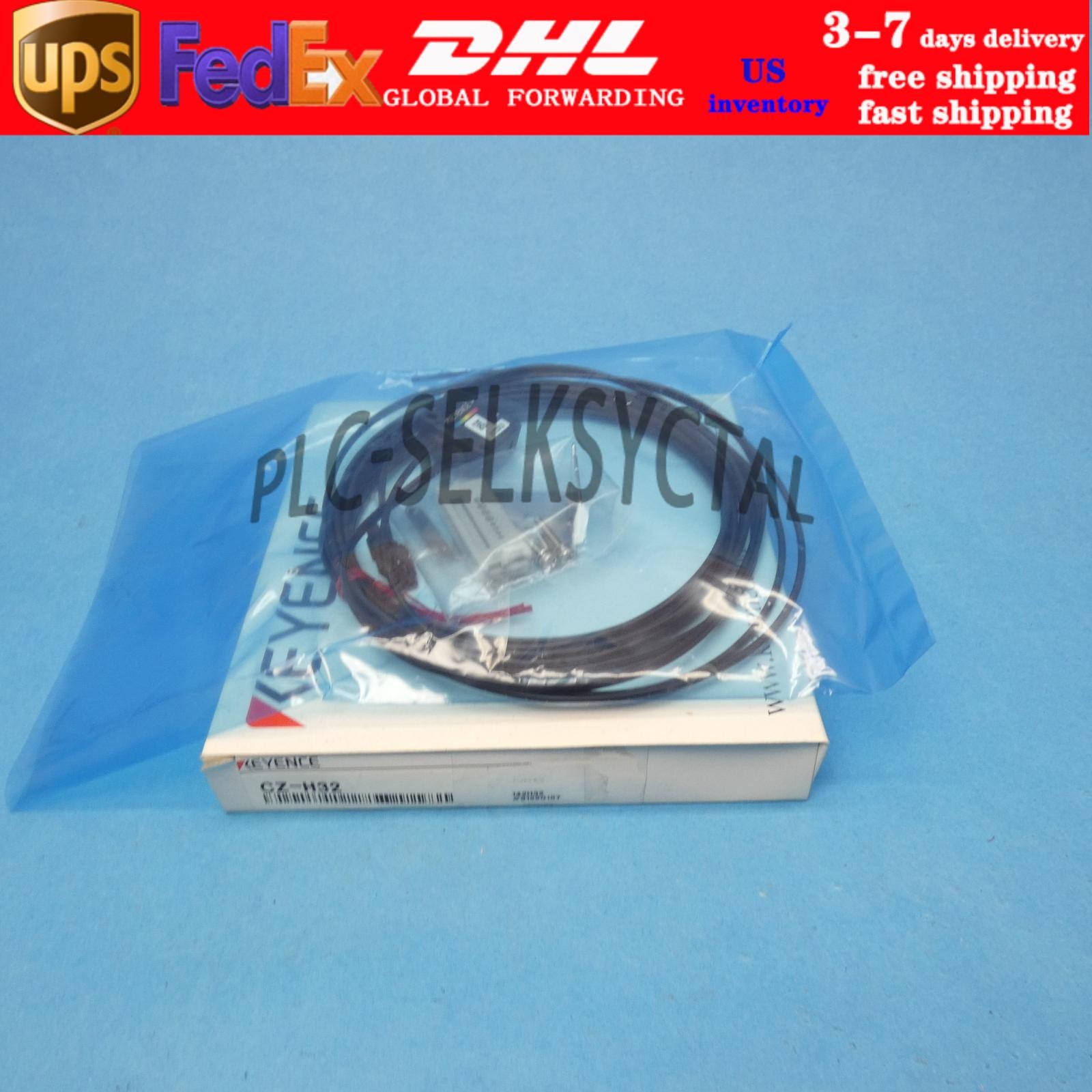Keyence CZ-H32 Reflective Sensor Head Variable Spot