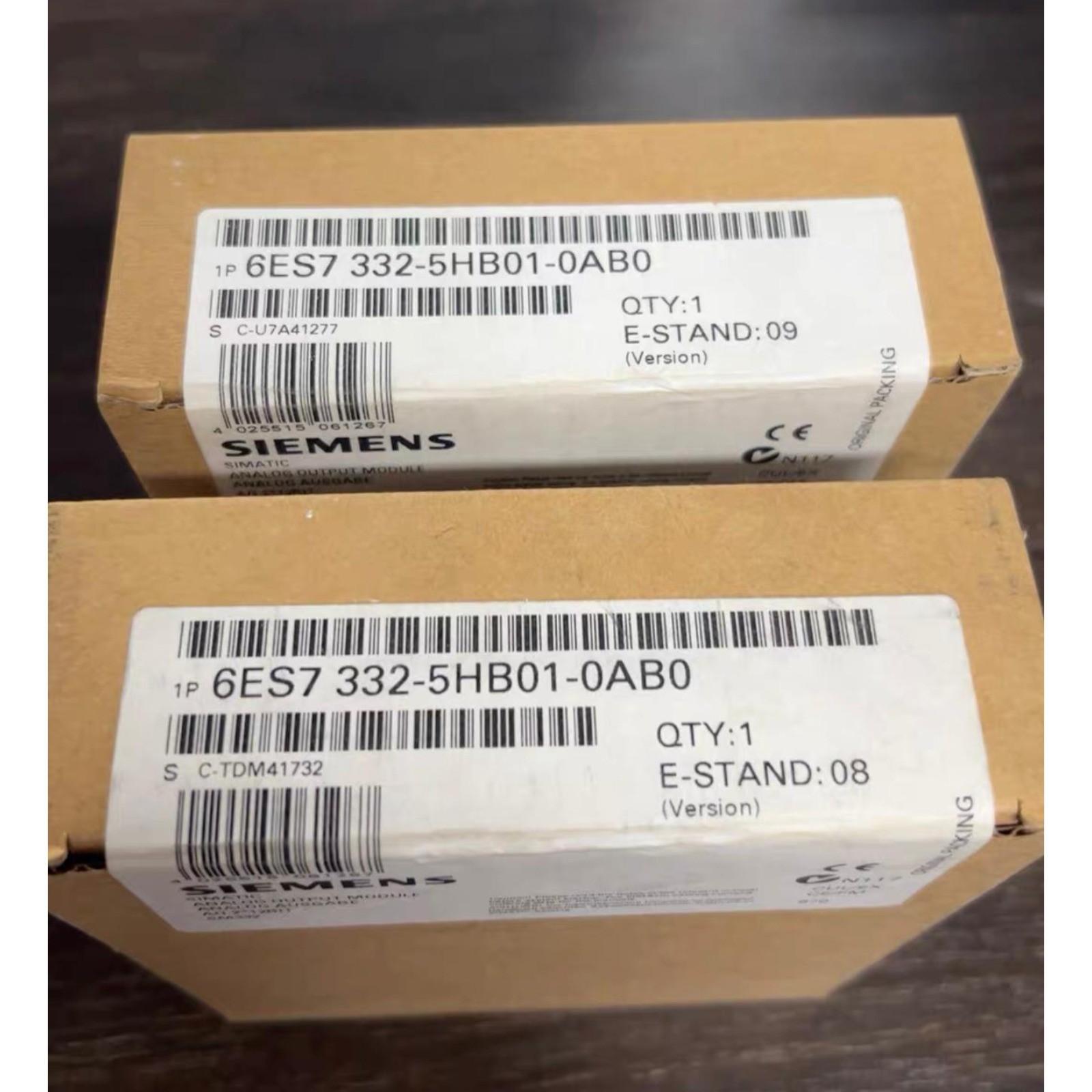 New Siemens 6ES7332-5HB01-0AB0 6ES73325HB010AB0 S7-300 Analog output SM 332