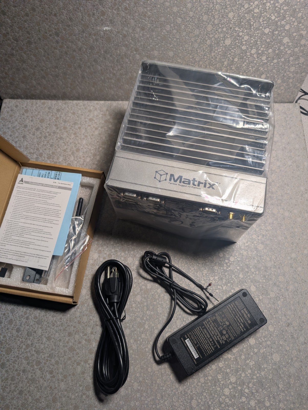 ADLINK MXC-2300CD-3E1 Intel Atom E3845 Processor; 1.91 GHz; 64GB RARE OPEN BOX