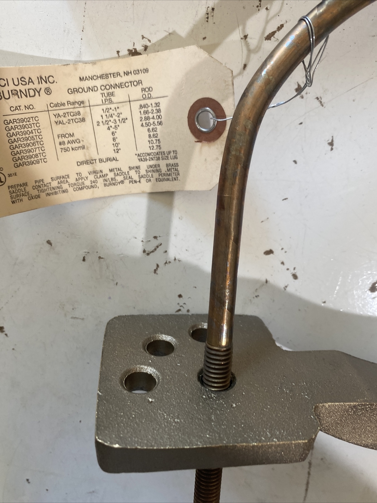 BURNDY GAR3906TC 6” Ground Connector For Large Pipe Lrg QTY