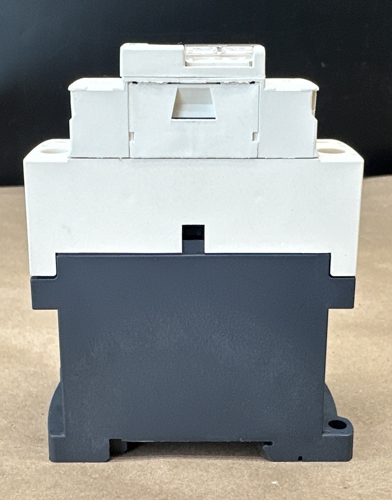 NEW OPEN BOX- Schneider Electric CAD32BD Control Relay 24VDC || WARRANTY! 🇺🇸