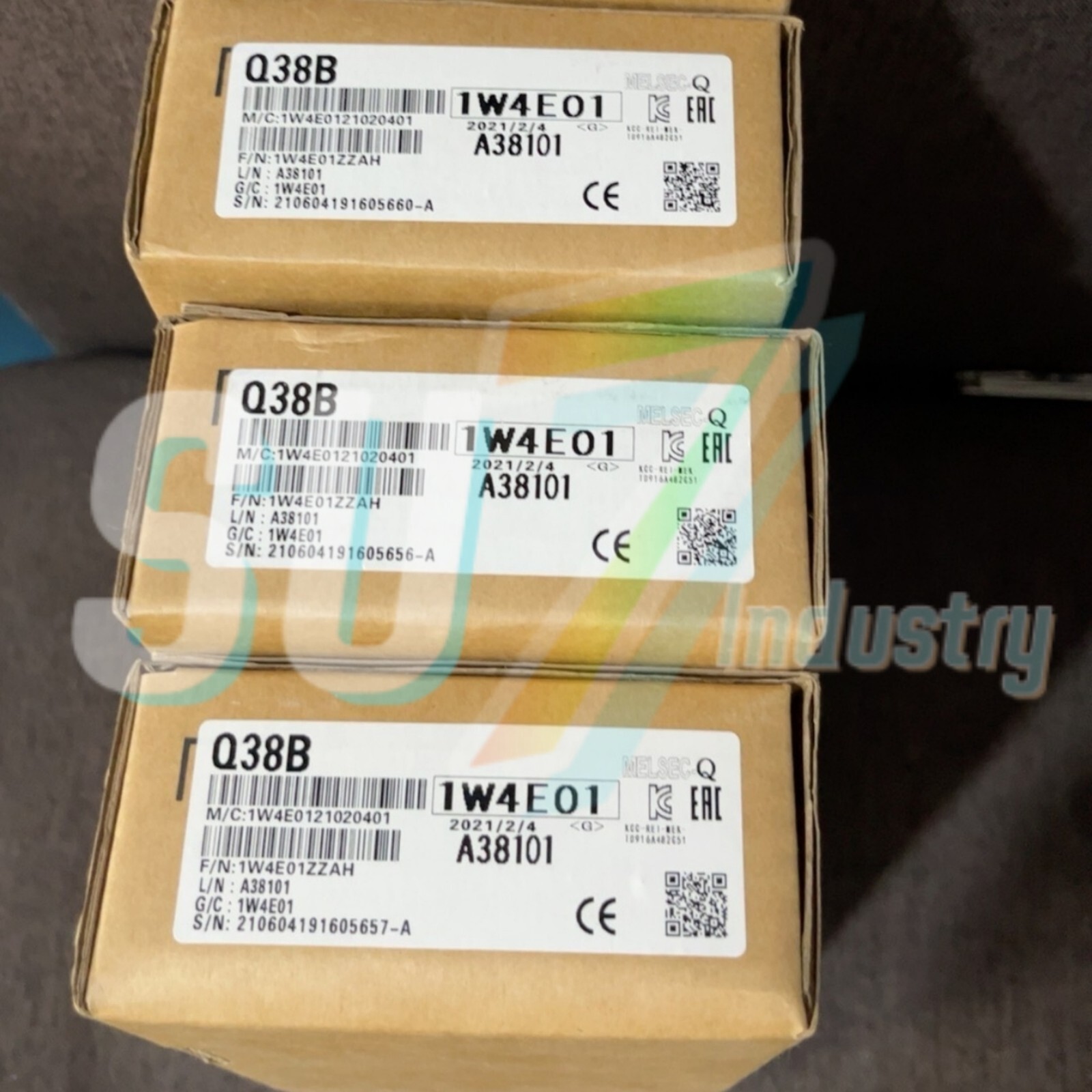 Mitsubishi Q38B Basic base unit Power module# 1pcs New In Box