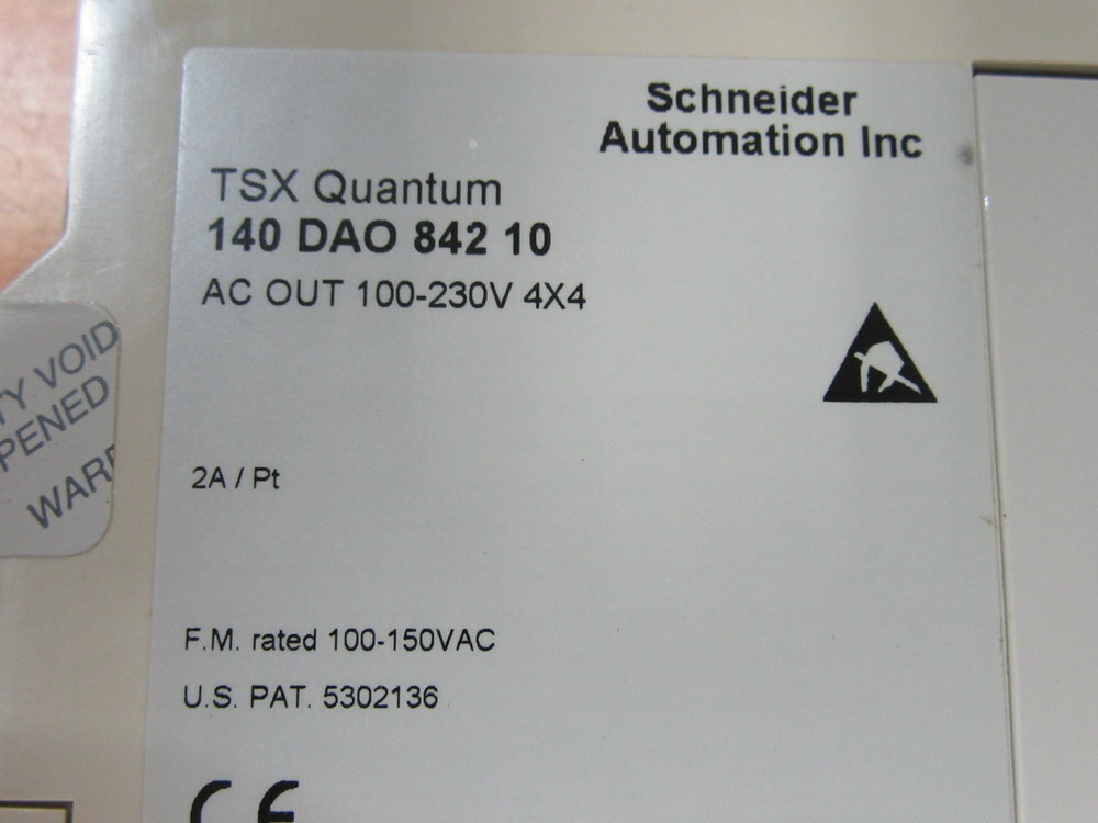 Schneider 140-DAO-842-10 Output Module 140DAO84210 (Pack of 3)