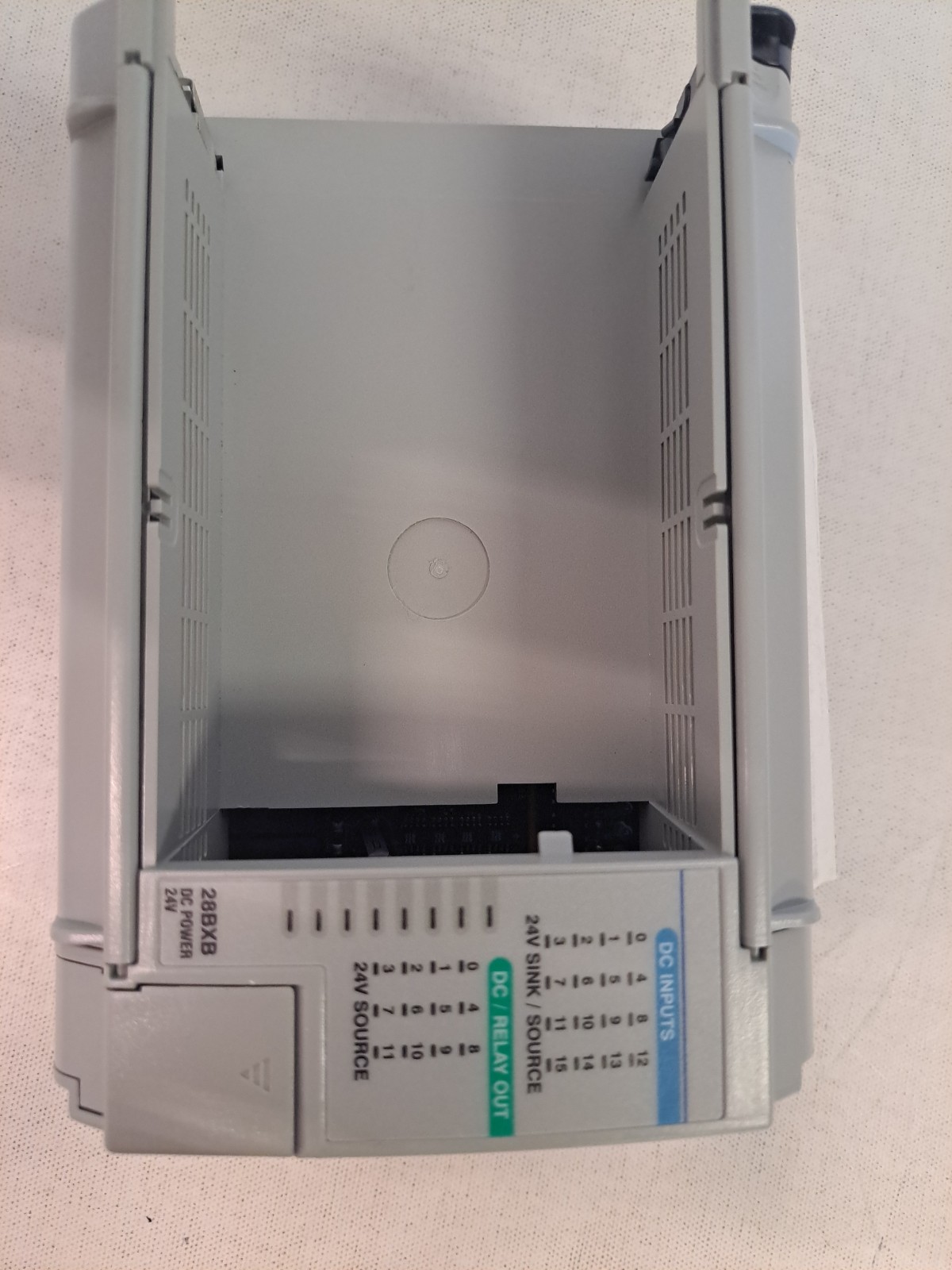 ALLEN BRADLEY 1764-28BXB MicroLogix 1500 Base 24VDC NEW NO BOX