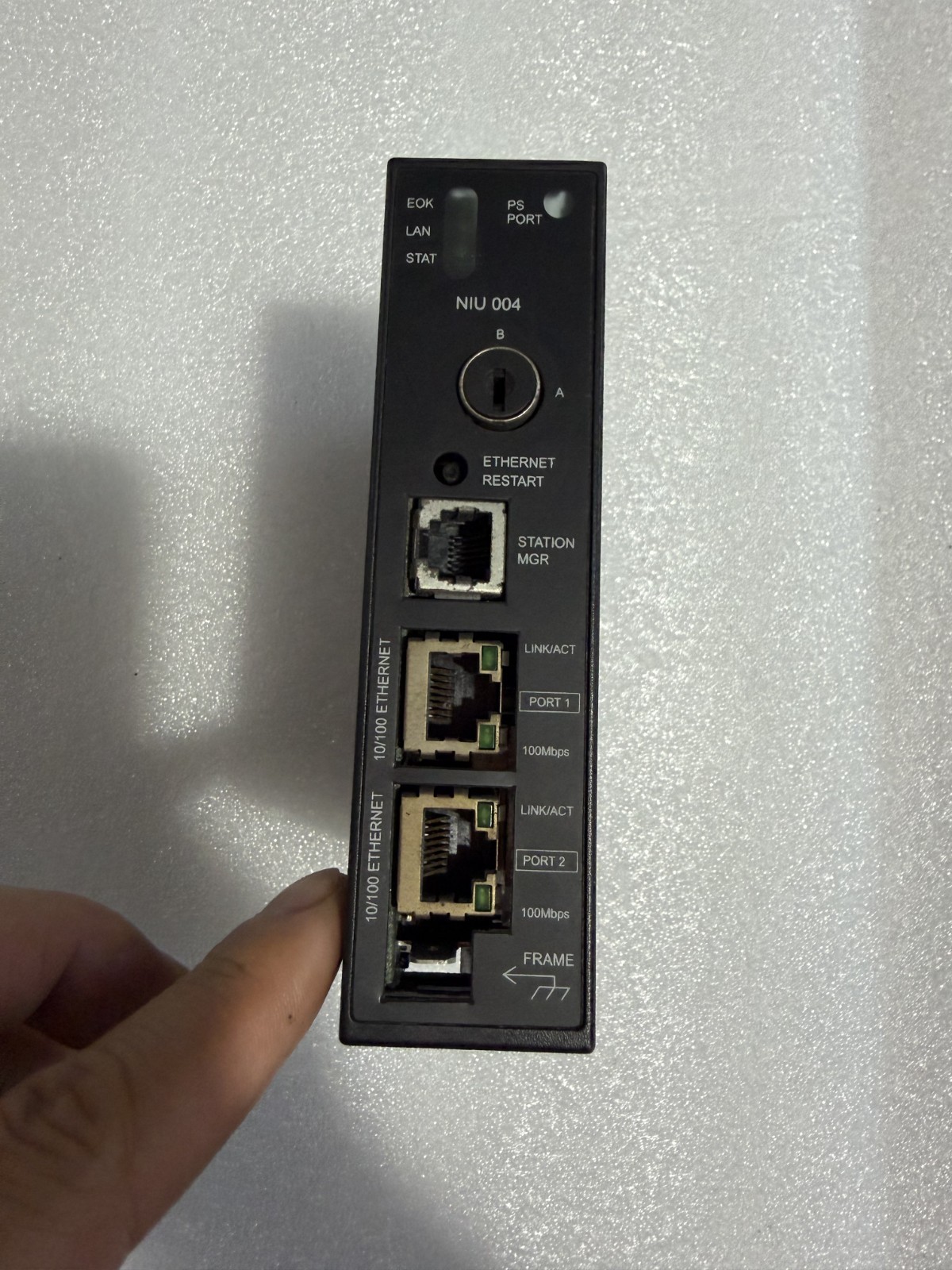 GE Fanuc IC693NIU004 Series 90-30 Ethernet NIU Network Interface Unit PLC Modul