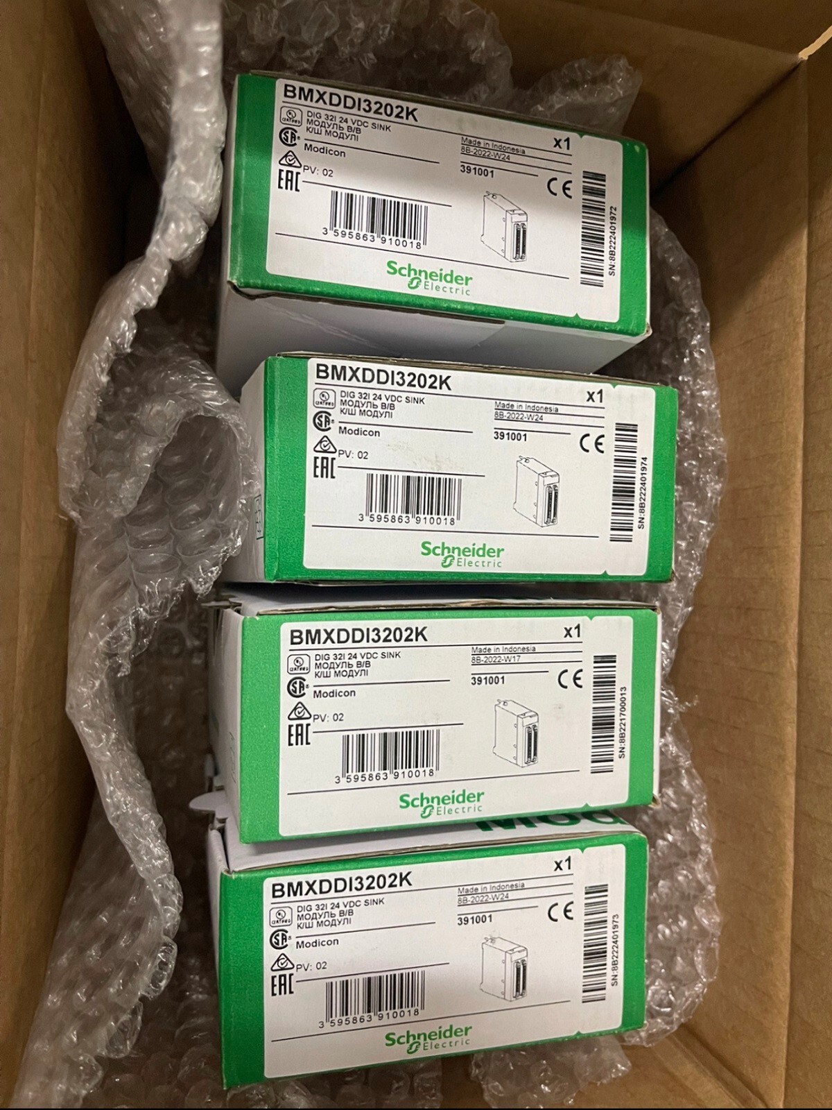 New Schneider BMXDDI3202K PLC Module In Box 1PCS