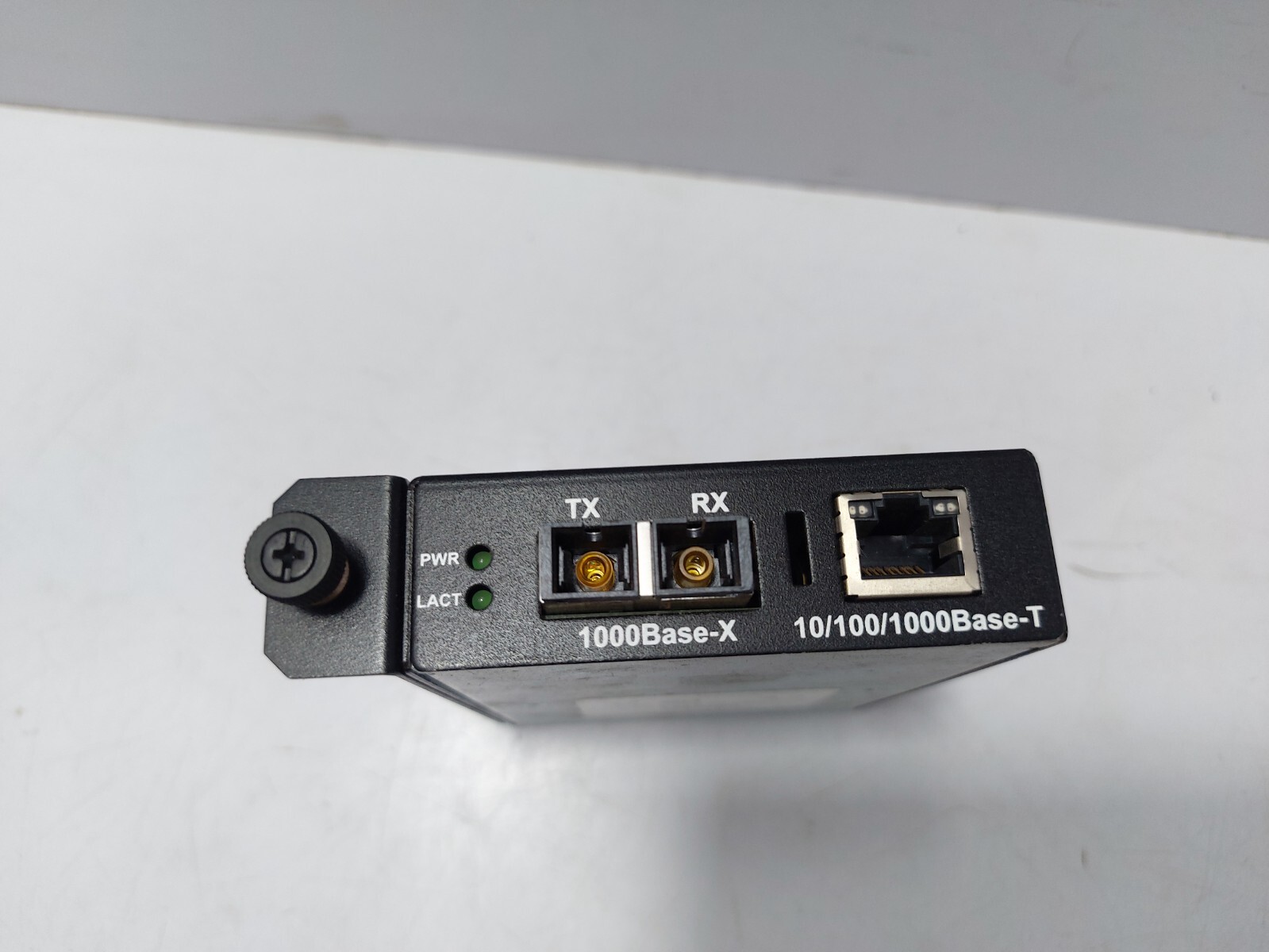 Transition Networks 10/100/1000Base-T to 1000Base-X Bridging Media Converter