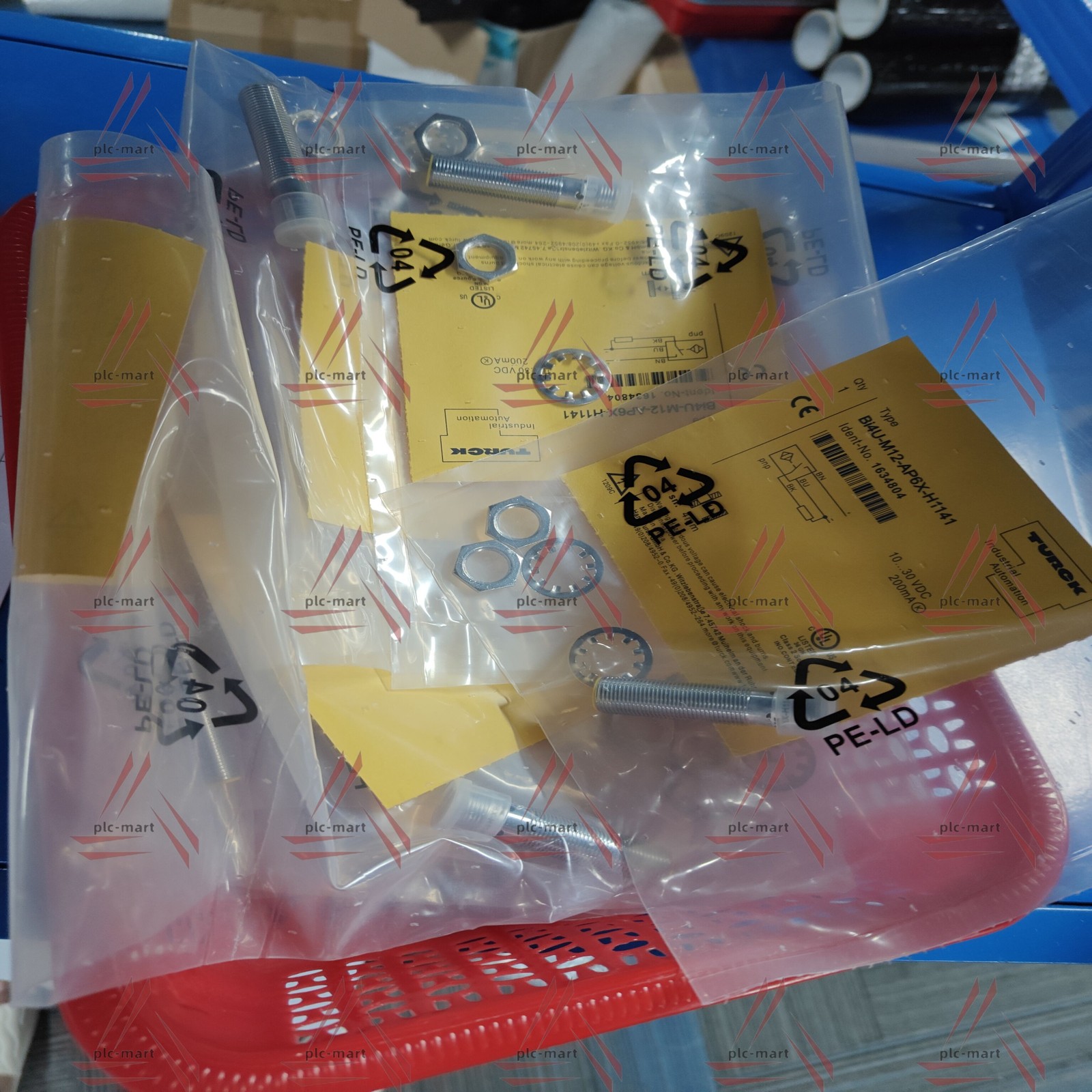 1PC New Replace For BI4U-M12-AP6X-H1141 1 Year warranty and best offer
