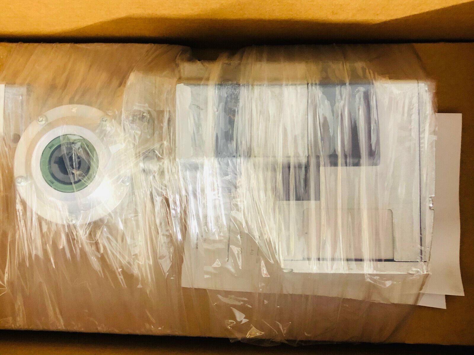Schneider Electric ILE2K661PB1A6 DC Brushless Motor