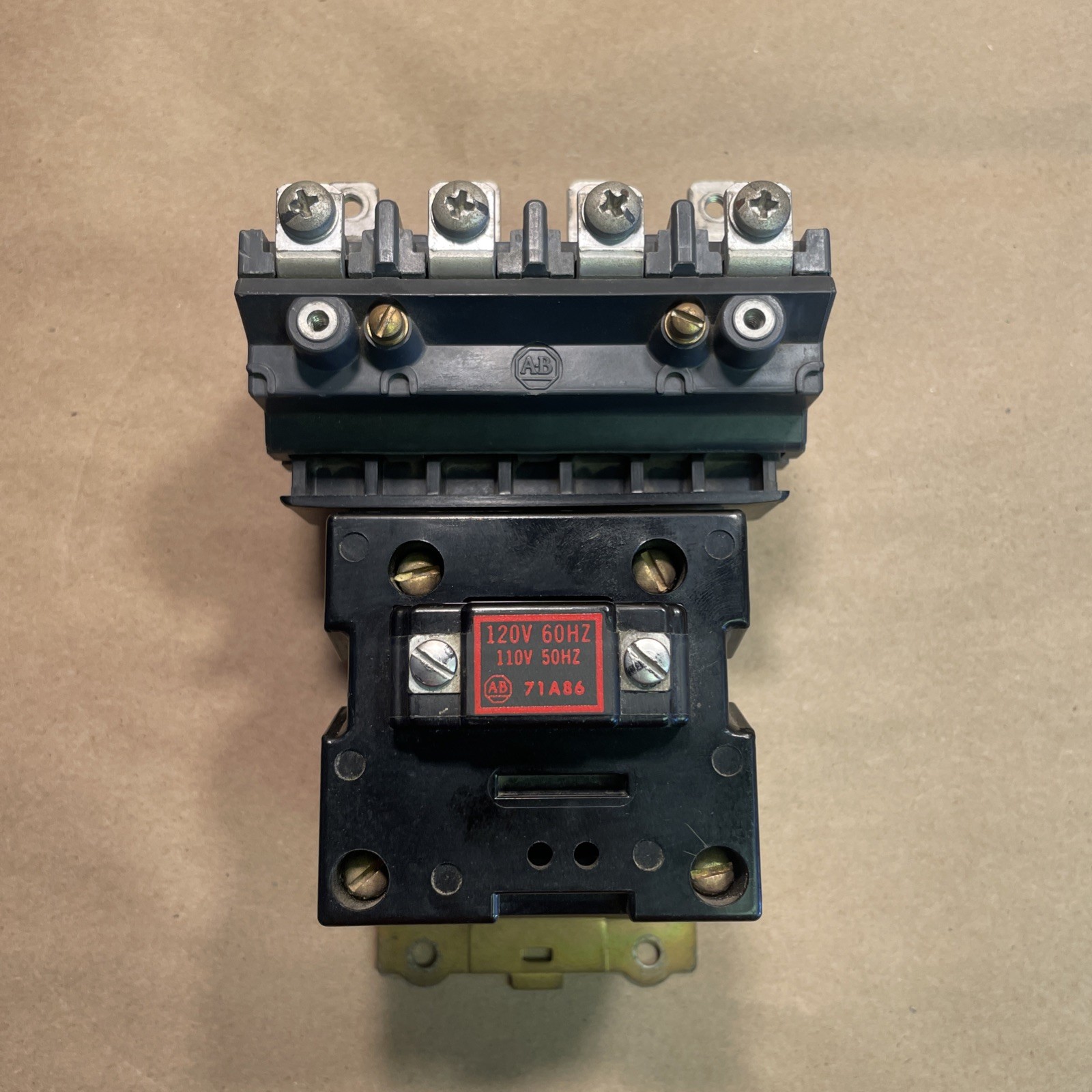 Allen Bradley 702-BOD93 Series K Contactor 4 Pole 110/120V 27A – Works -Warranty