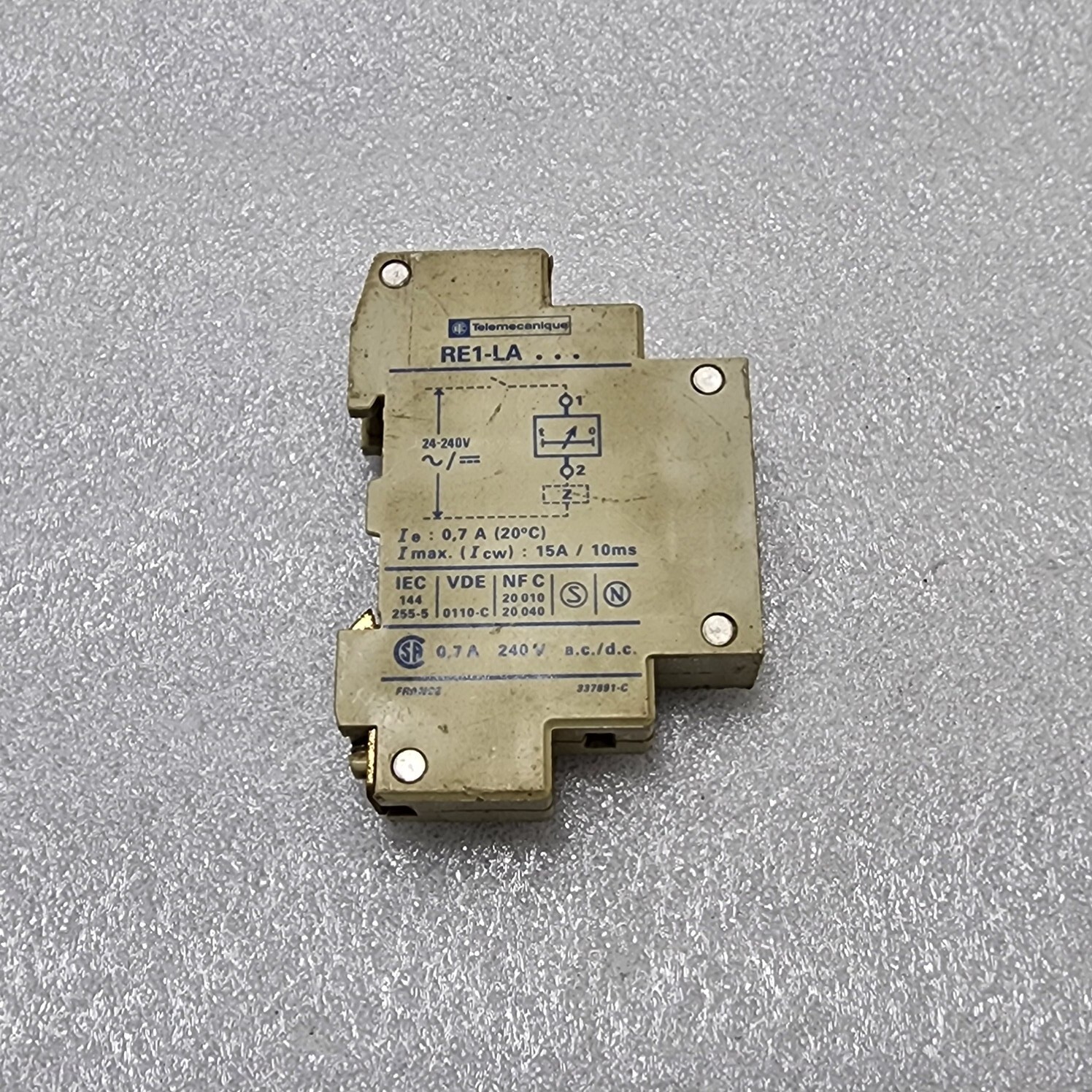 TELEMECANIQUE RE1-LA00A ON DELAY TIMER