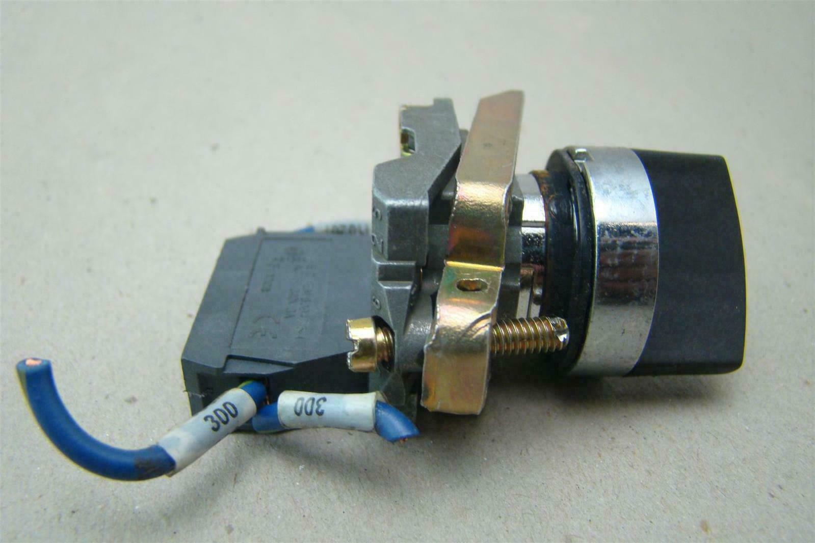 Telemecanique Switch with Contact Block , ZBE-102