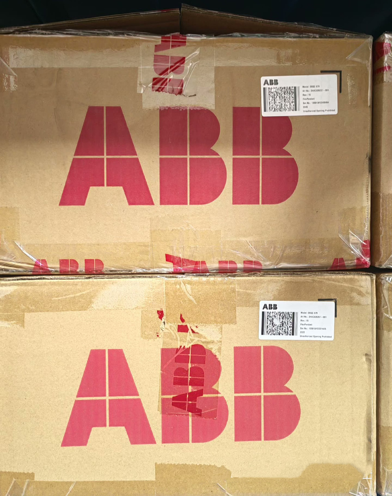 ABB DSQC679 3HAC028357-001 FedEx/DHL/UPS