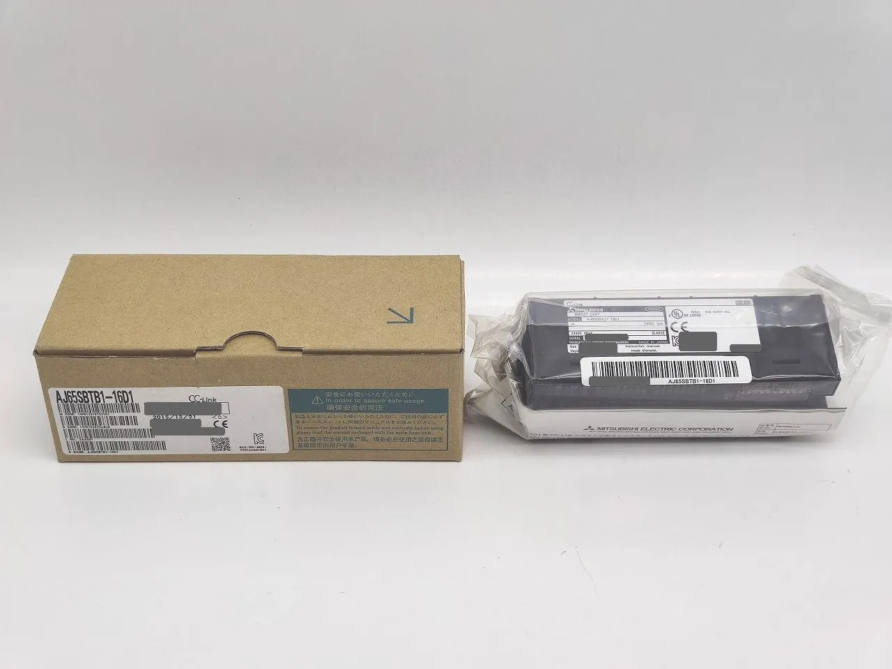 Mitsubishi Input Unit AJ65SBTB1-16D1 sequencer made in japan [New, Open Box]