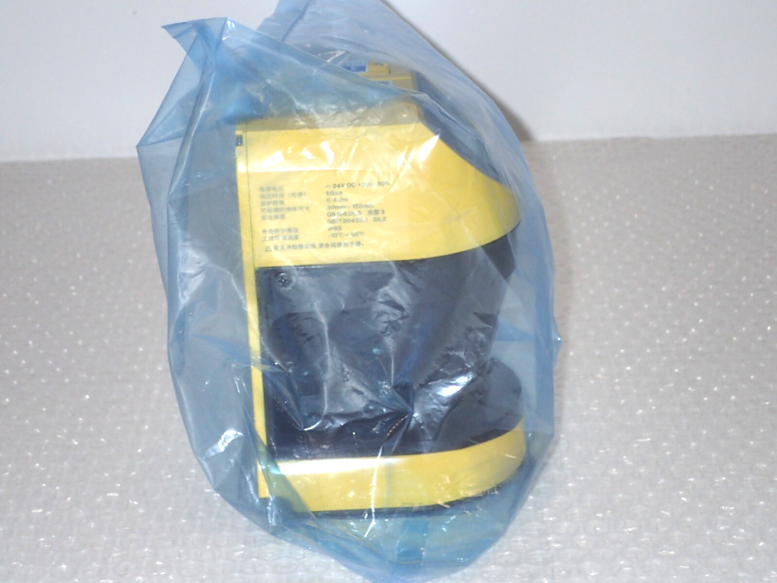 NEW SEALED NO BOX KEYENCE SZ-16V , MADE IN JAPAN , MFD 2022