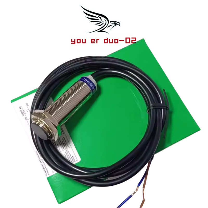 1PCS New Schneider XS4P18AB120 Sensor Telemecanique