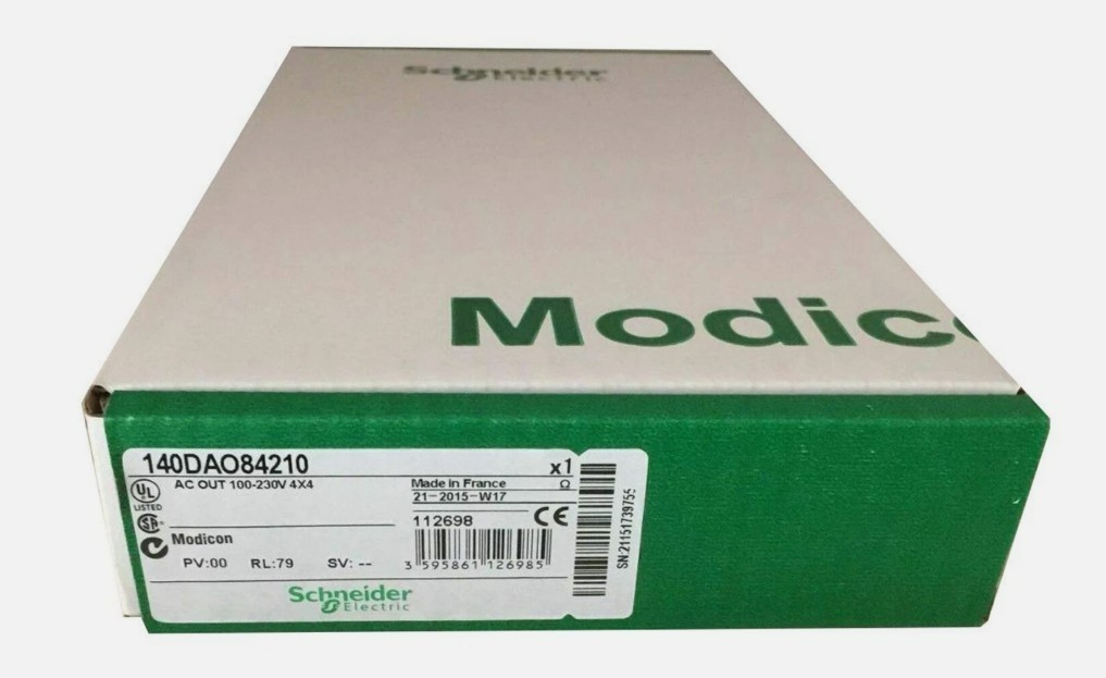 New In Box Schneider 140DAO84210 PLC Controller Module 140DAO84210