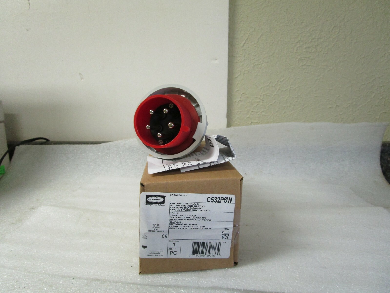 New! Hubbell Watertight Plug IEC 309 PIN & Sleeve 32A 200/346V 240/415V C532P6W