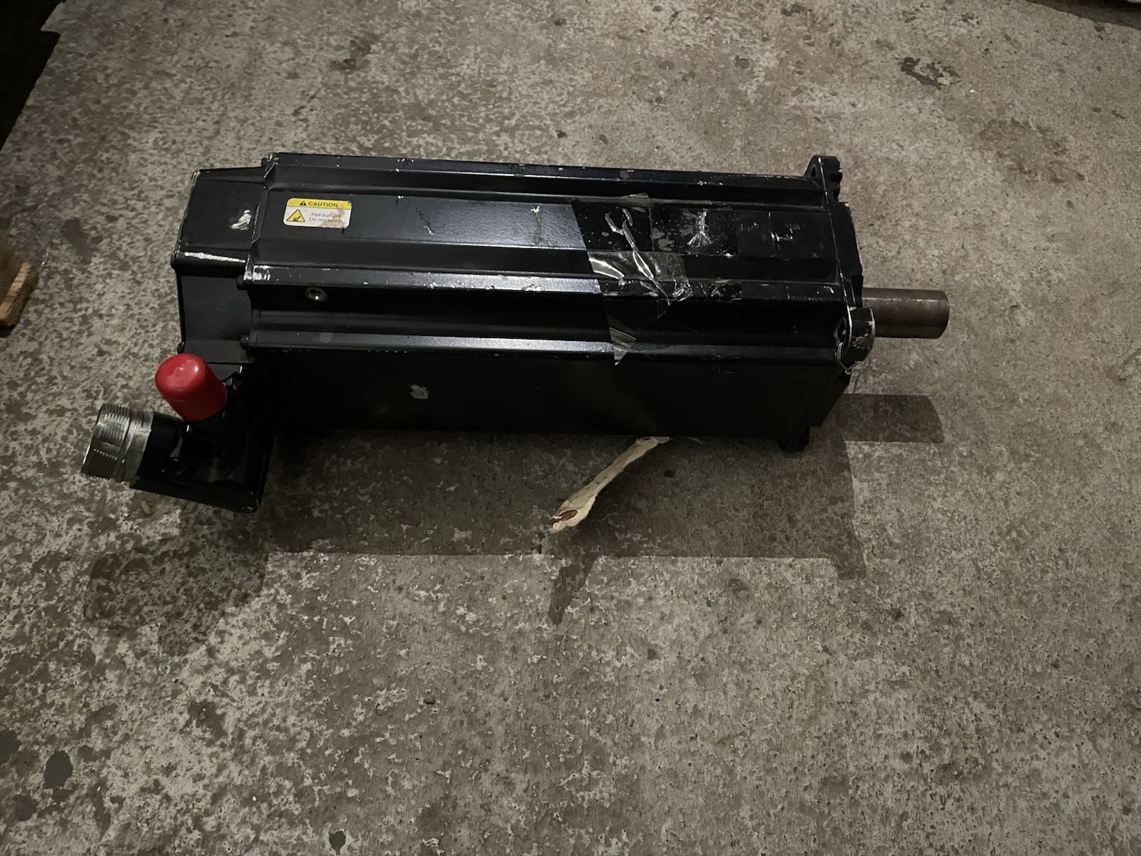 Allen-Bradley MPL-B580J-MJ74AA Bulletin MPL Low Inertia Brushless Servo Motor