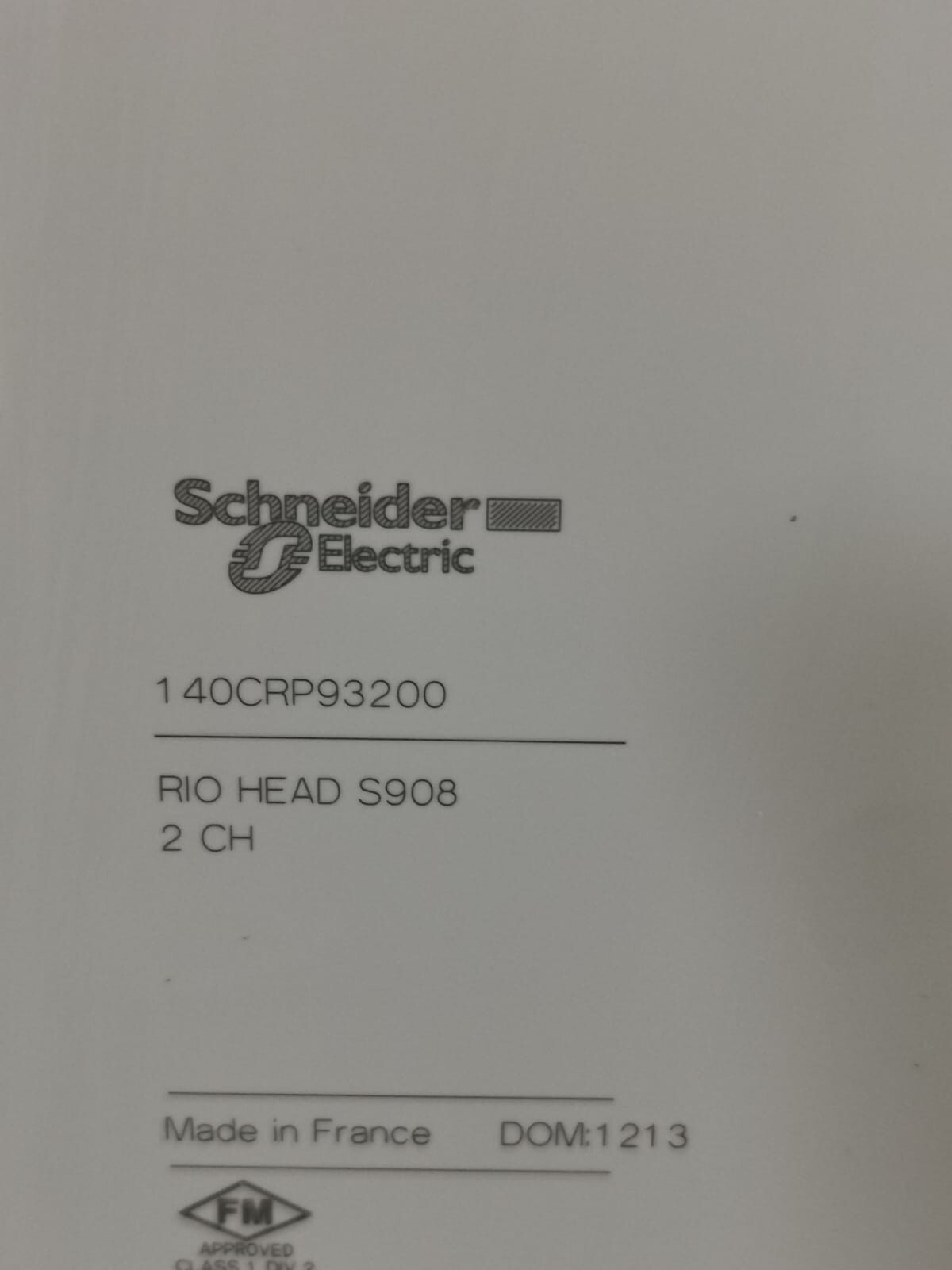 SCHNEIDER ELECTRIC 140CRP93200 PV.09/ SV 2.02 RIO HEAD-END ADAPTOR MODULE