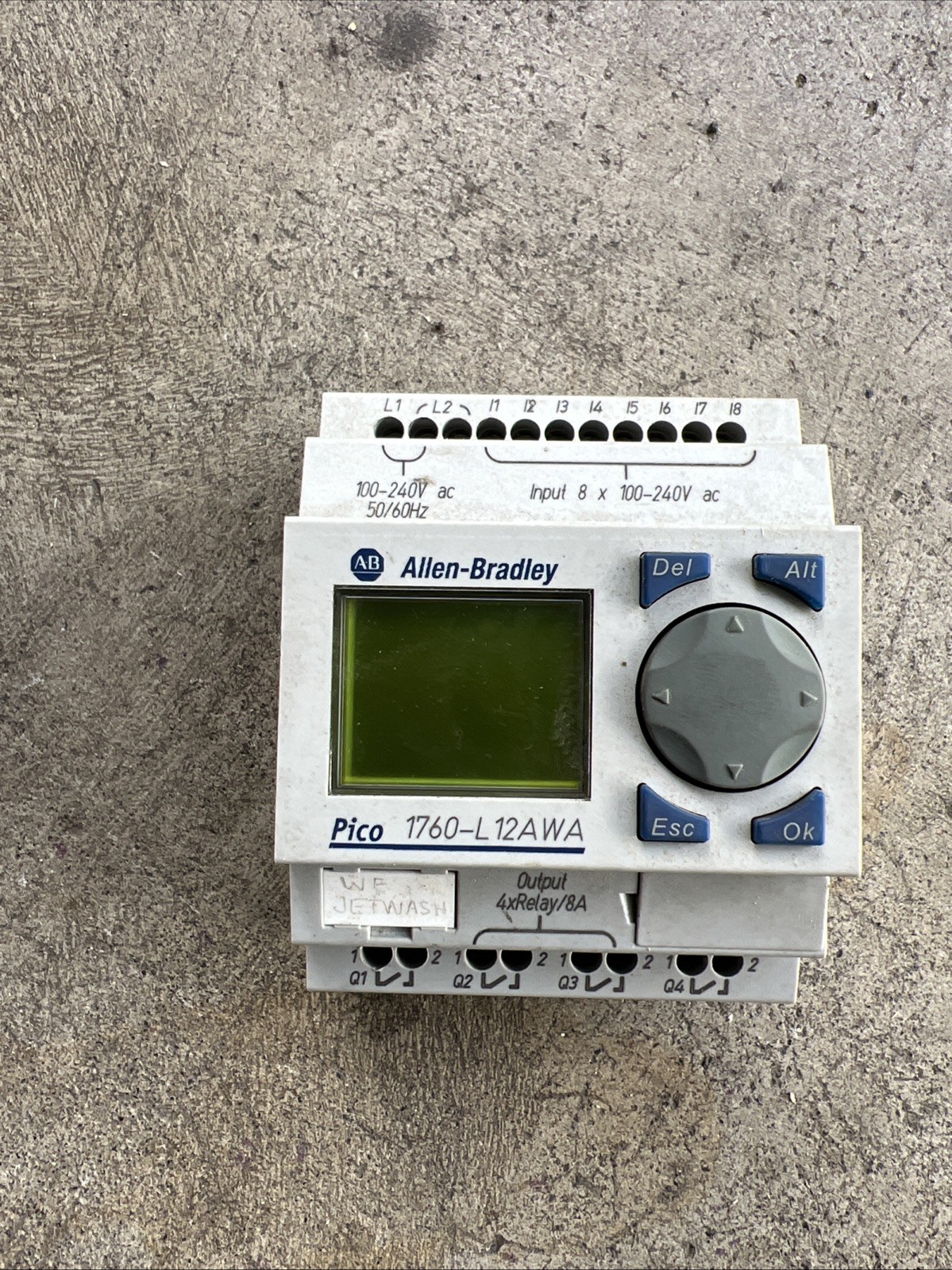 Allen-Bradley 1760-L12AWA/ B PICO CONTROLLER 120-240VAC 50/60HZ
