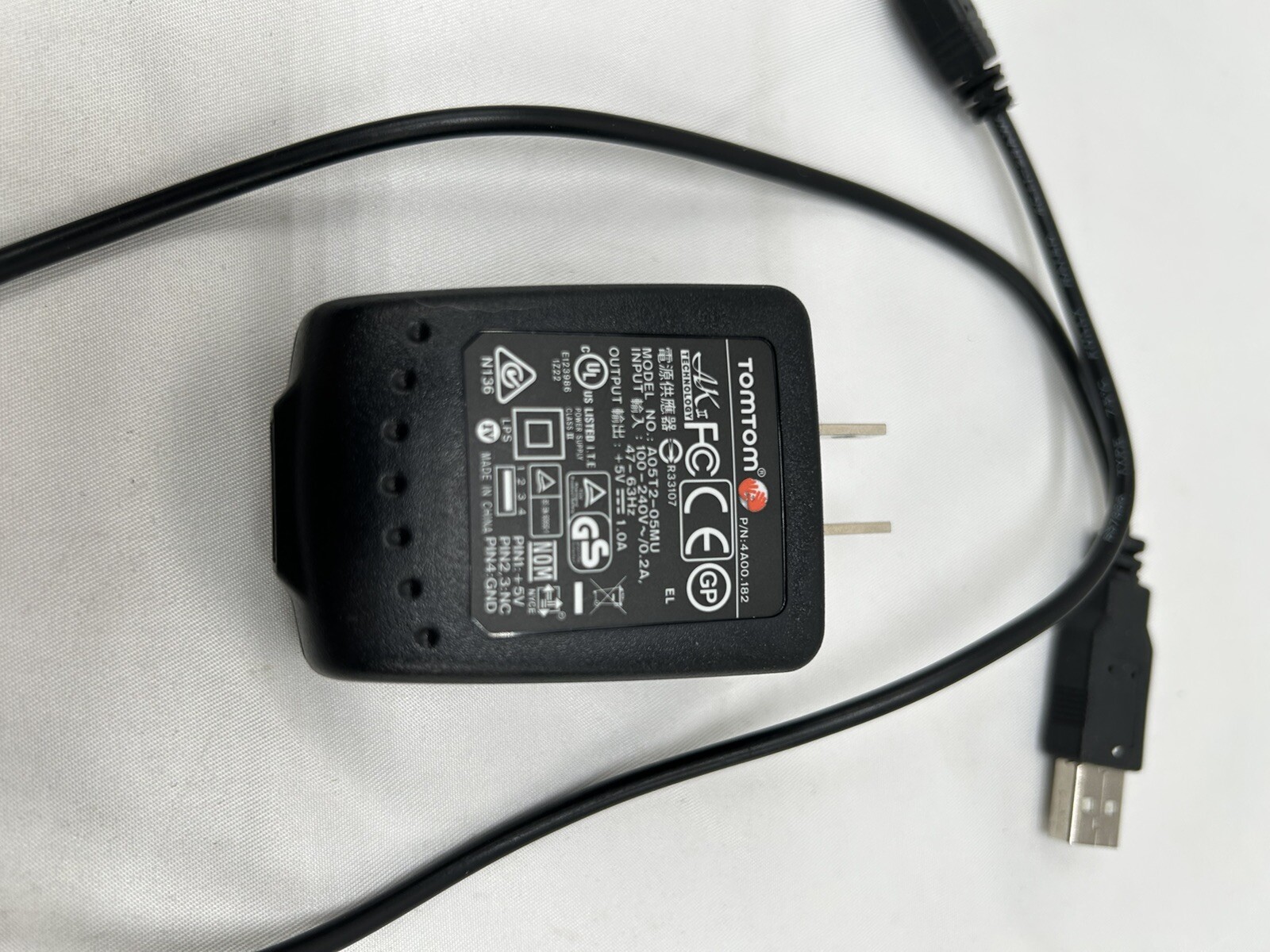 TOMTOM A05T2-05MU / A05T205MU Power adapter charger complete set