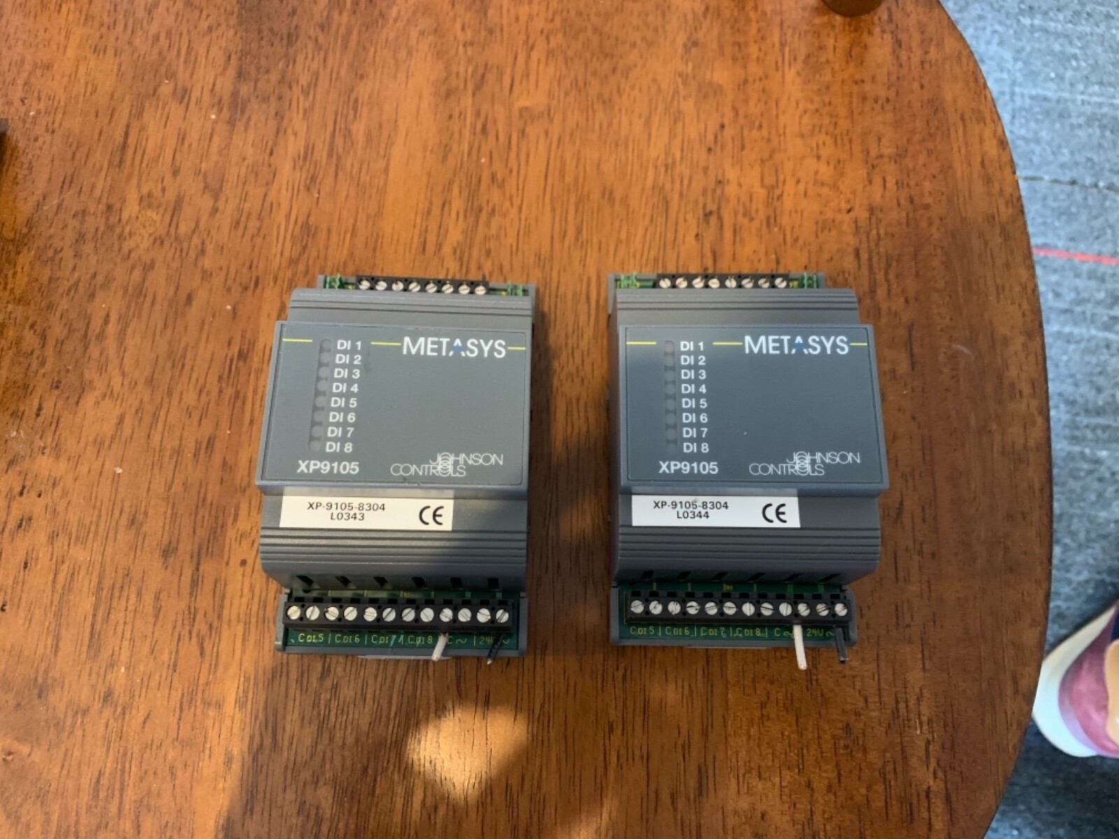 Lot of 2 Johnson Controls Metasys XP-9105-8304 Extension Module