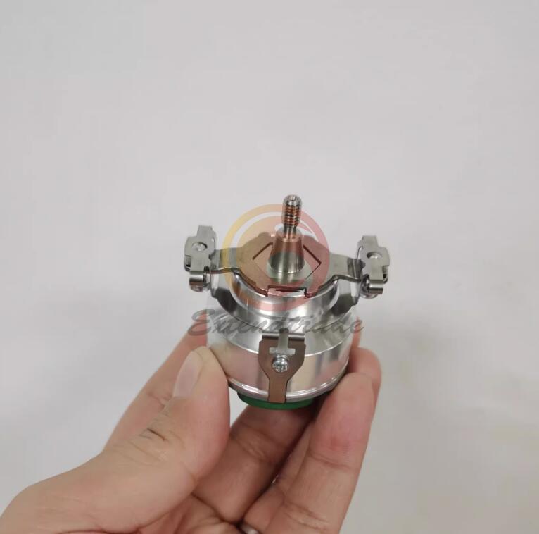 1pcs Sick ENCODER SKS36-HFA0-S05 1037139 New