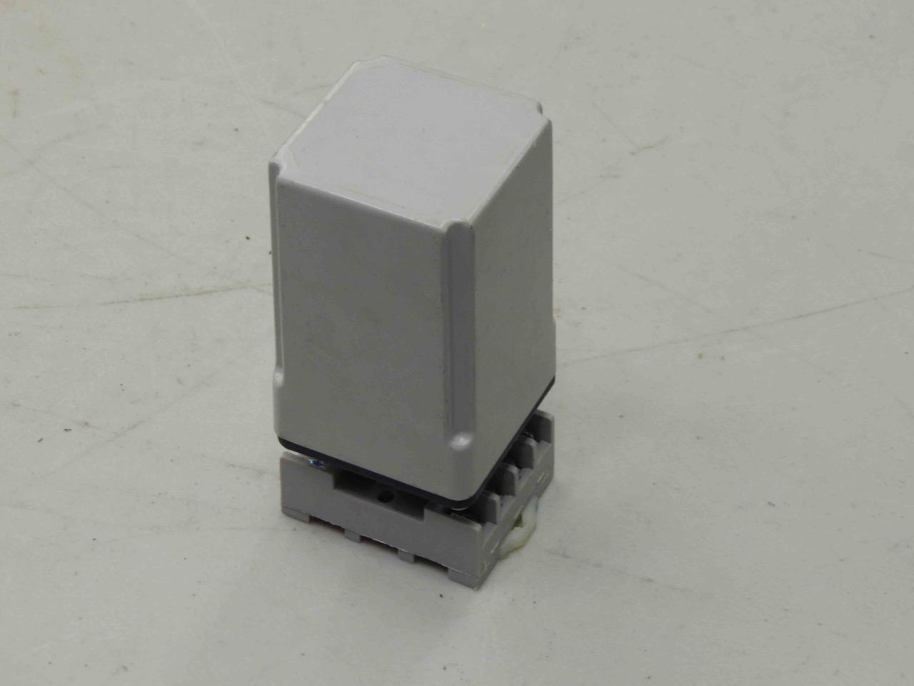 #734 Time Mark 273-5-120VAC AC Current Monitor Sensor Relay