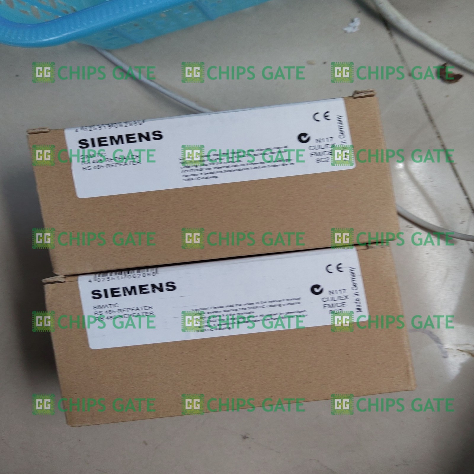 1PCS NEW In Box Siemens 6ES7972-0AA01-0XA0 6ES79720AA010XA0