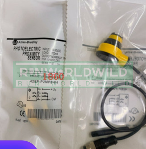 1PCS NEW FOR 42EF-P2MPB-F4 Photoelectric switch