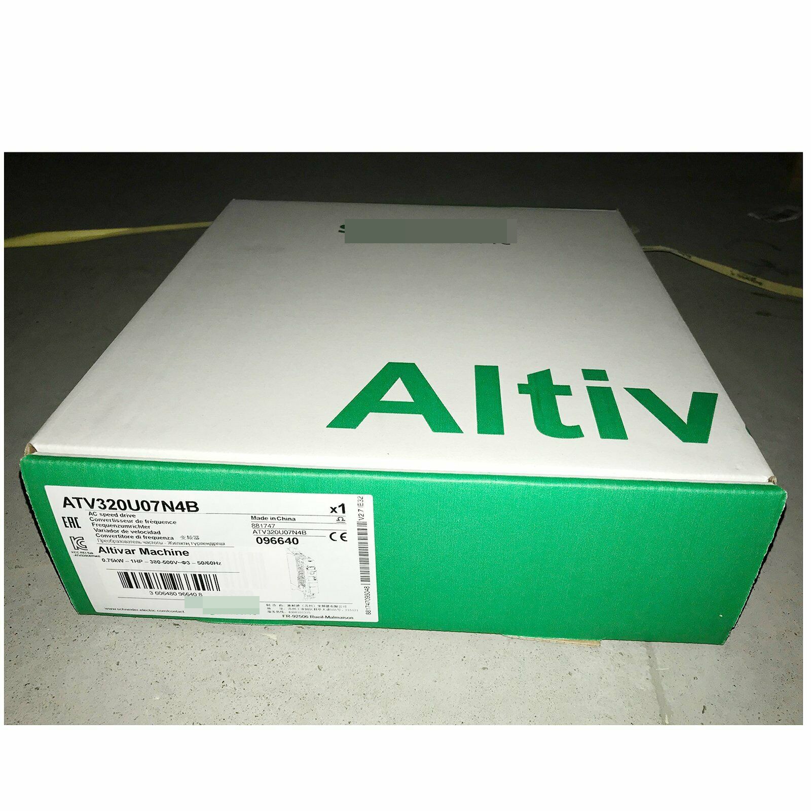 one New Schneider Inverter ATV320U07N4B DHL SHIPPING