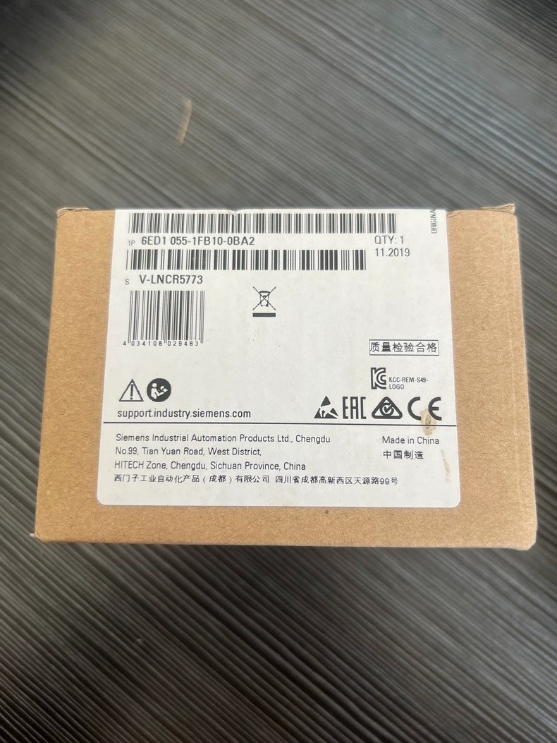 SIEMENS 6ED1 055-1FB10-0BA2 Digital Input Module New One 6ED1055-1FB10-0BA2