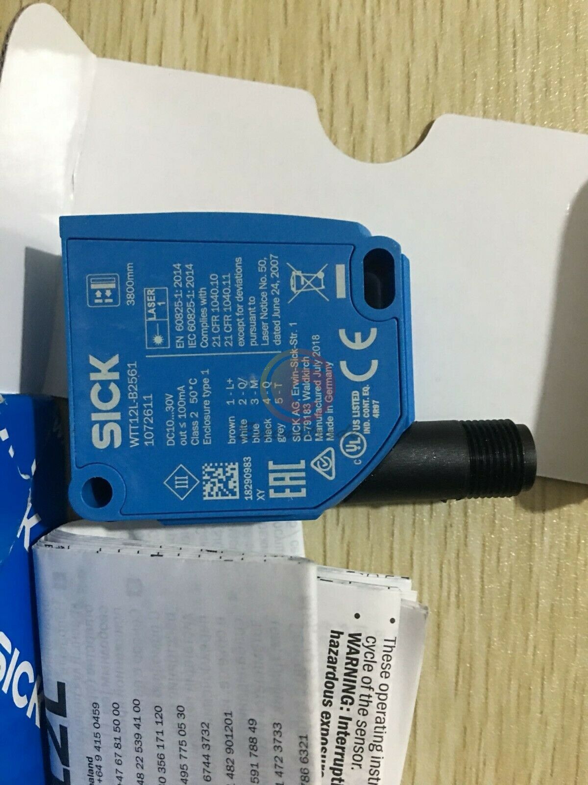 ONE NEW SICK Laser Photoelectric Sensor WTT12L-B2561 1072611
